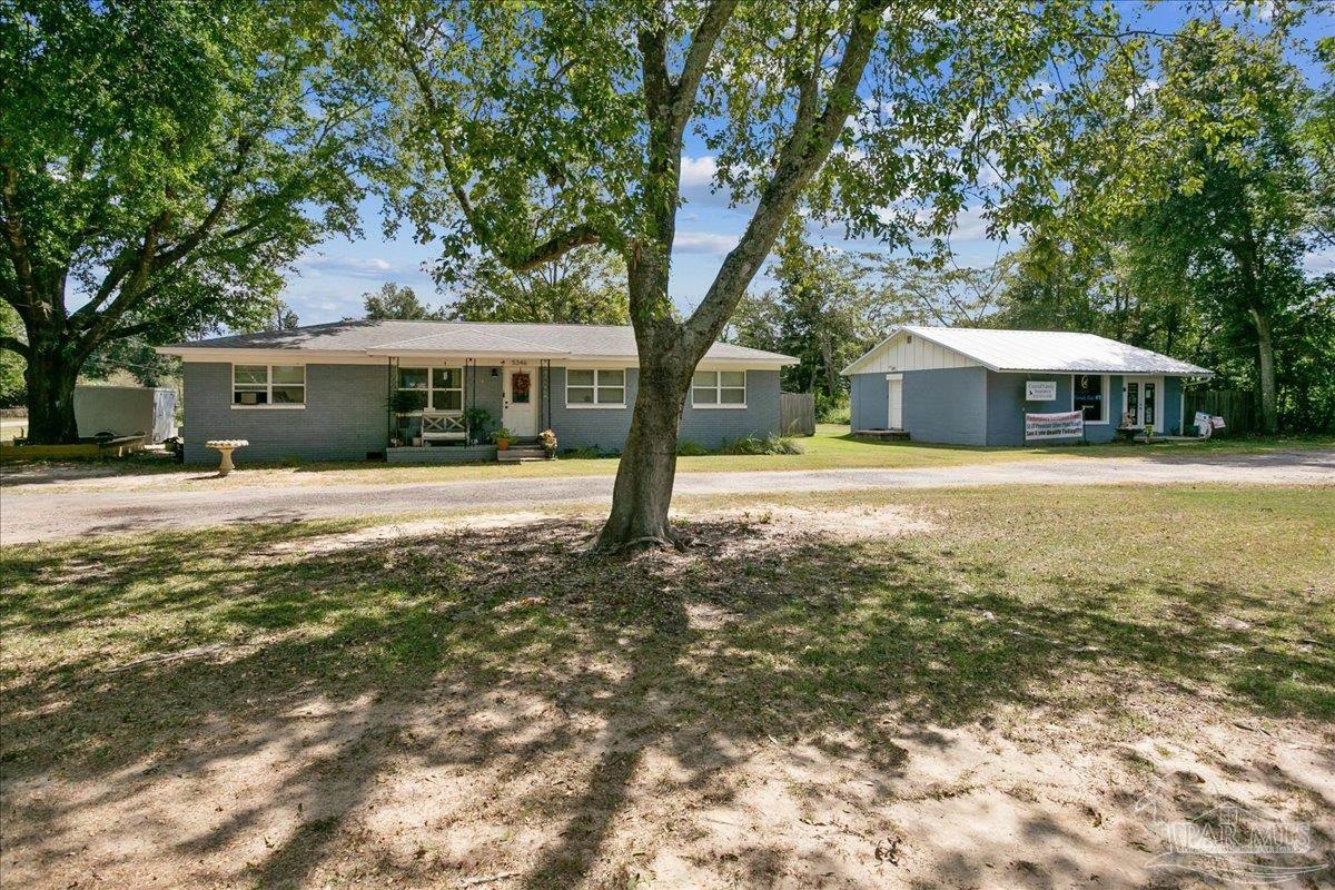 main property photo 3