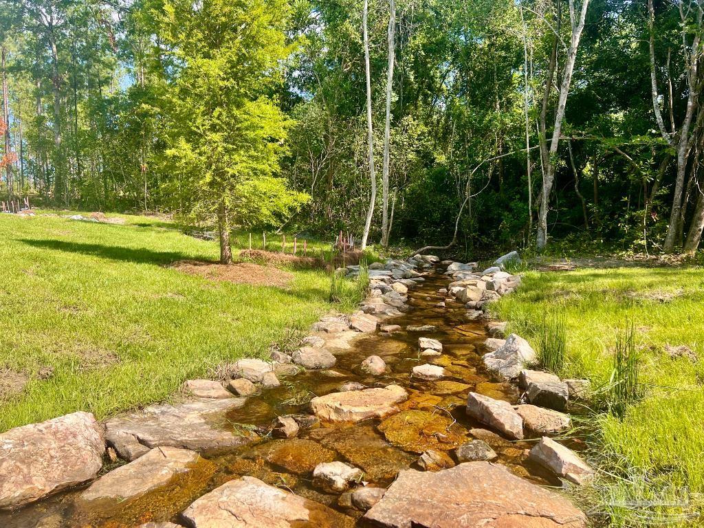 main property photo 64