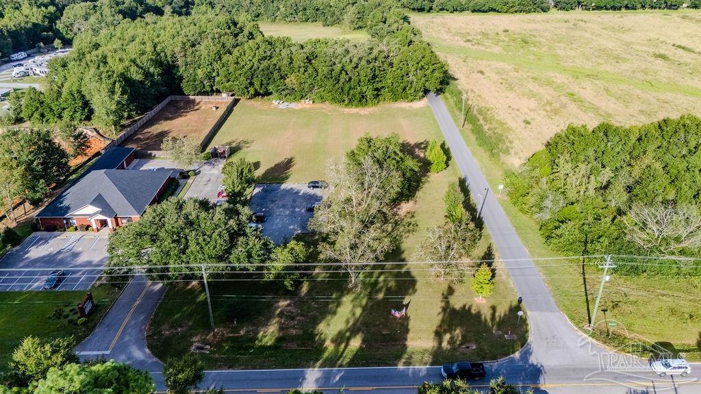 main property photo 16