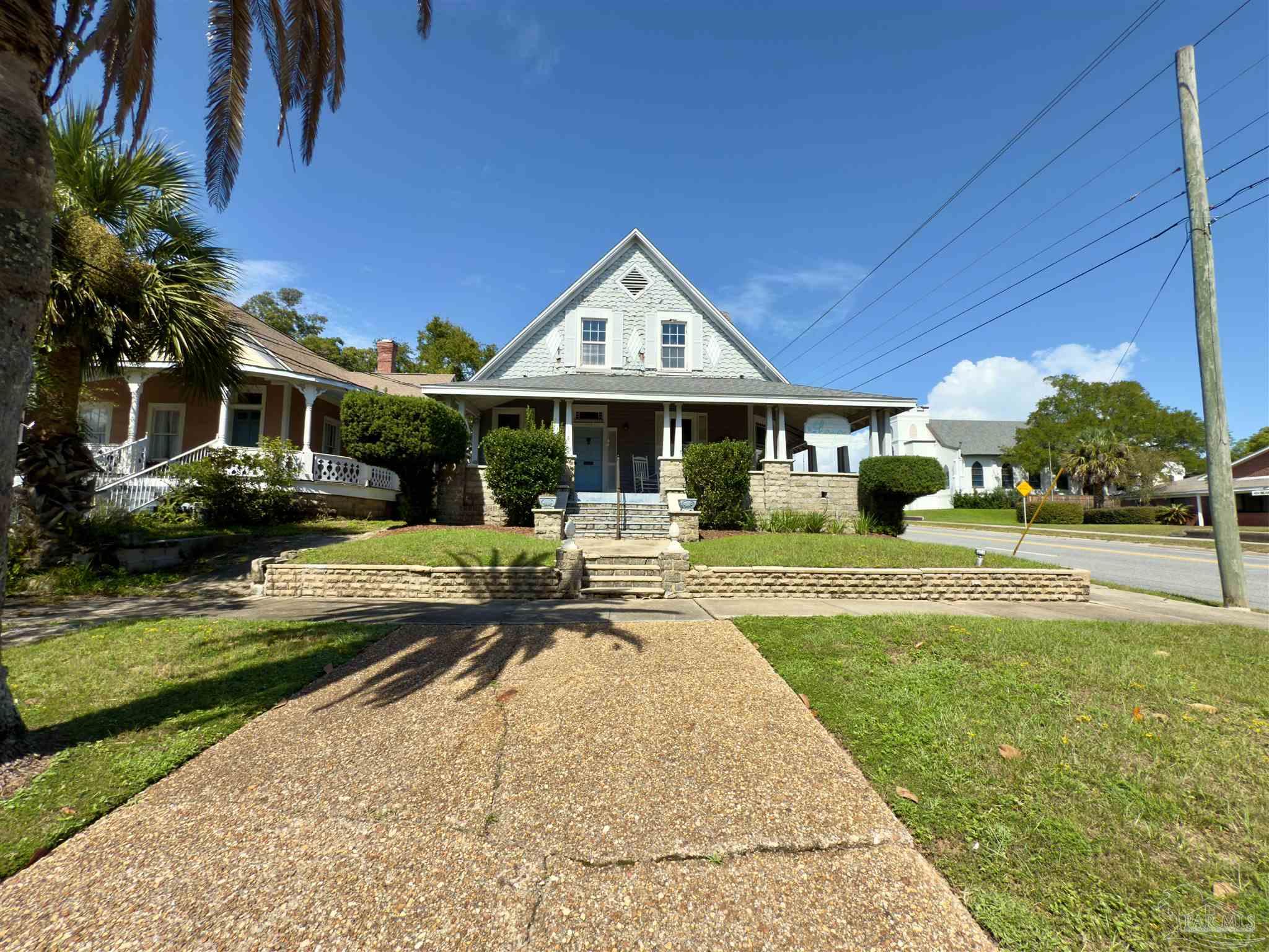 main property photo 1