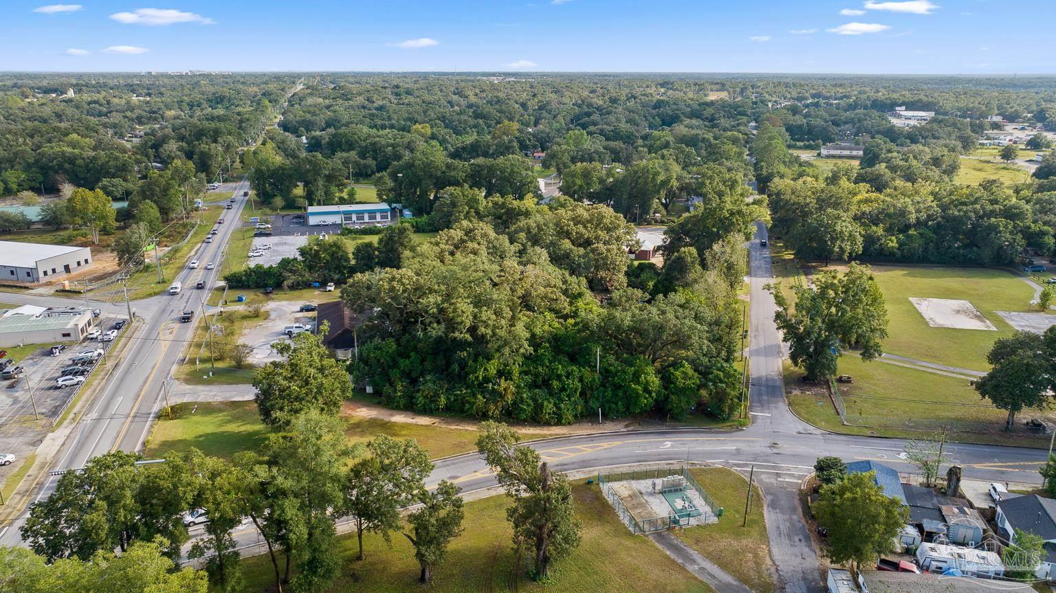 main property photo 10