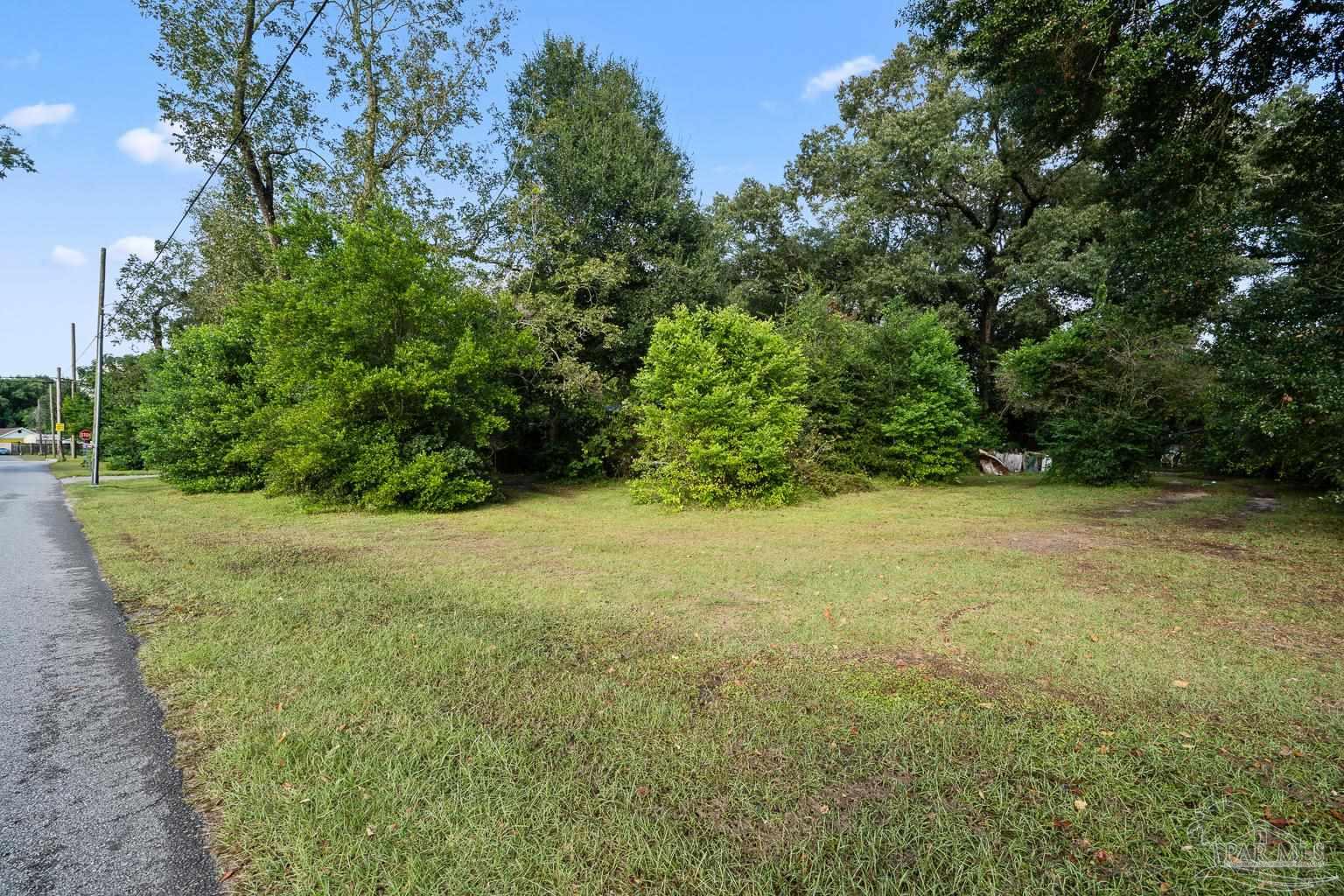 main property photo 14