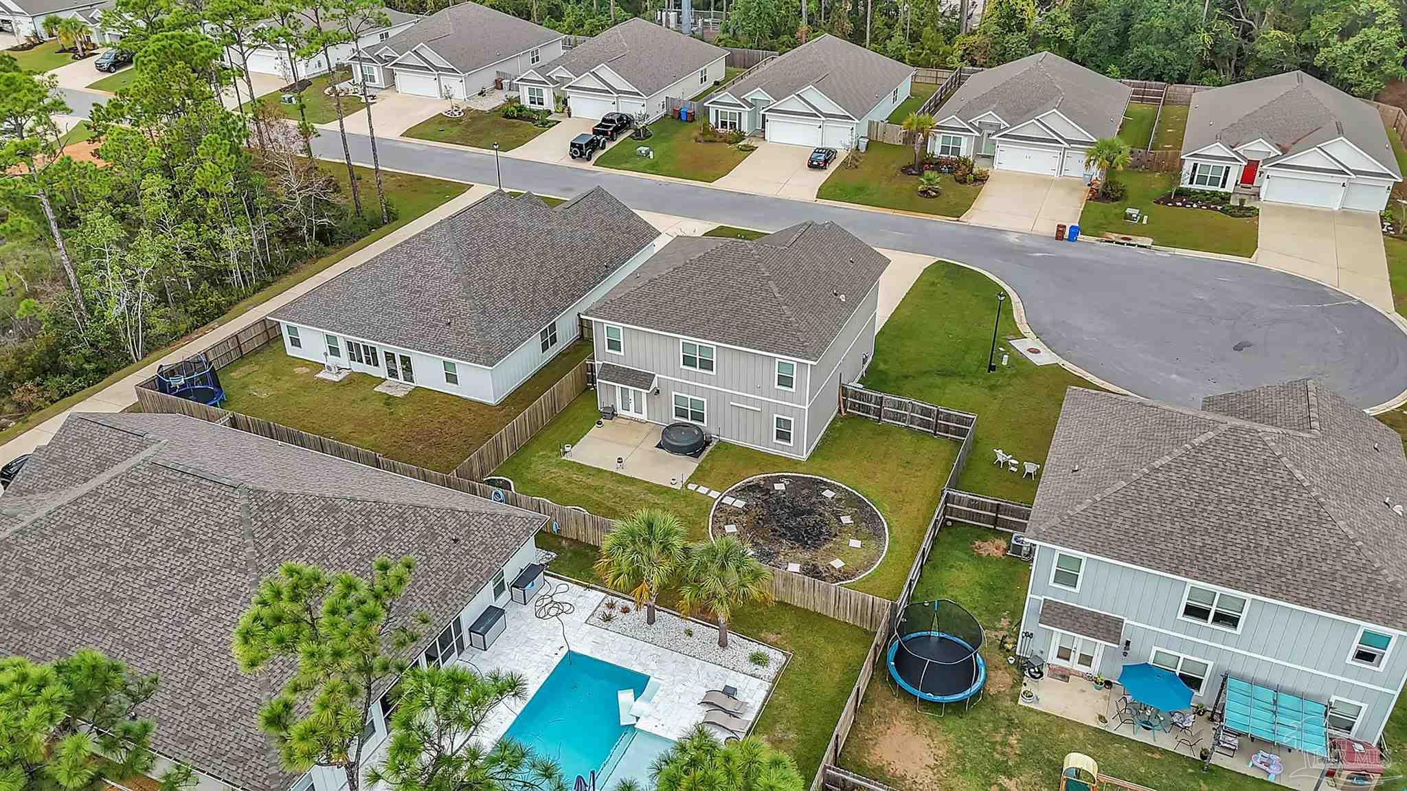 main property photo 50