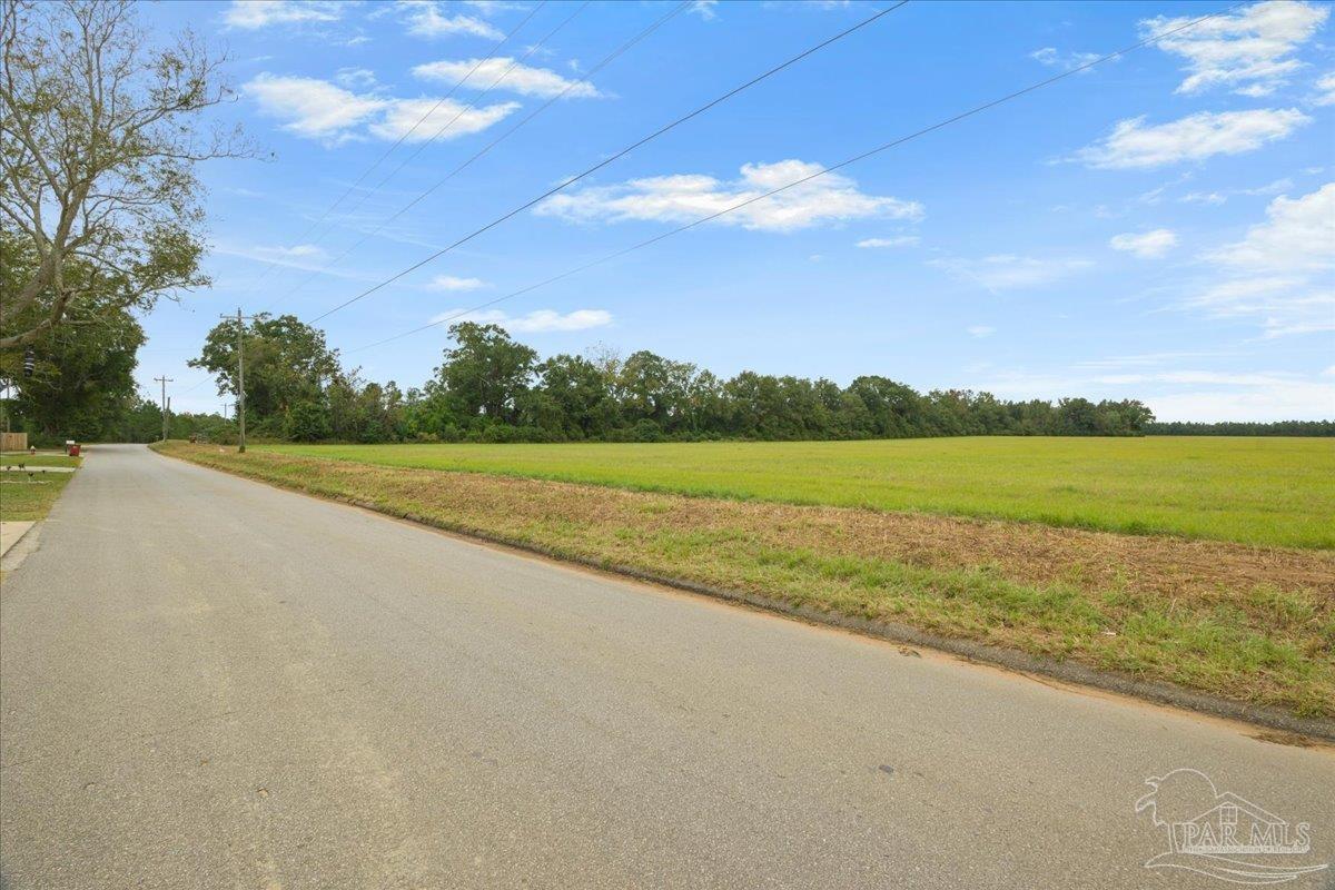 main property photo 16