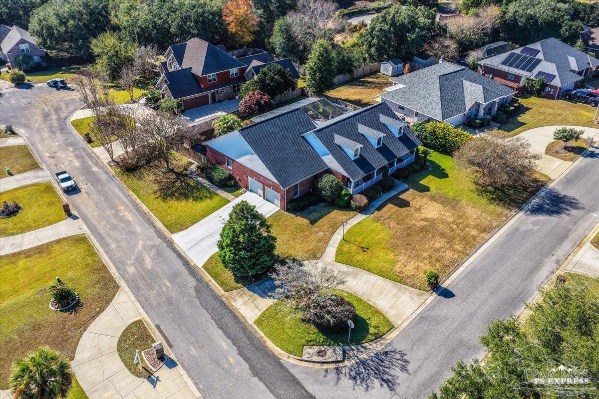 main property photo 34