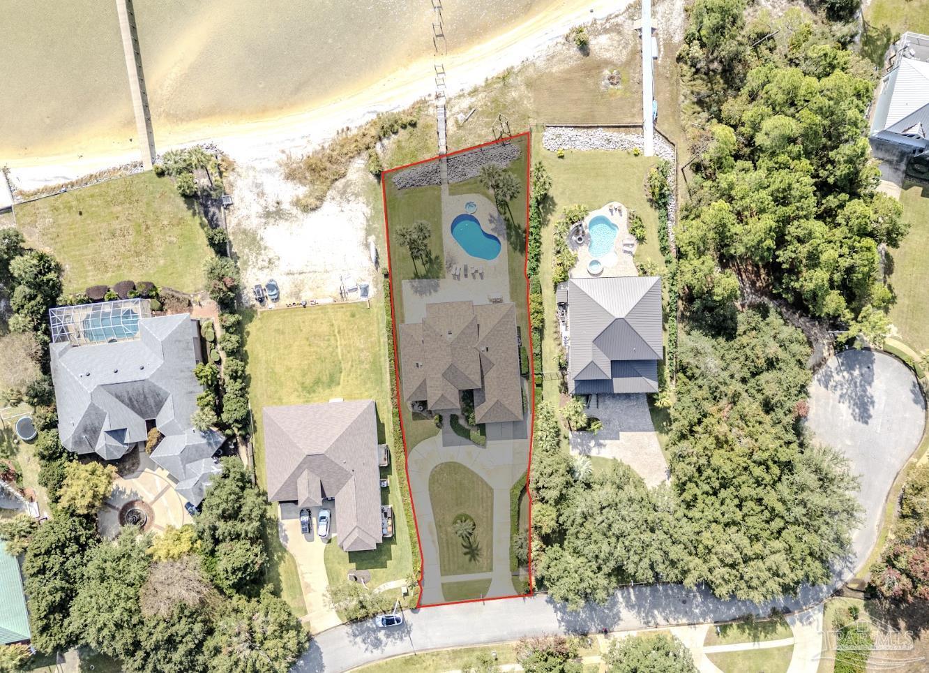 main property photo 41