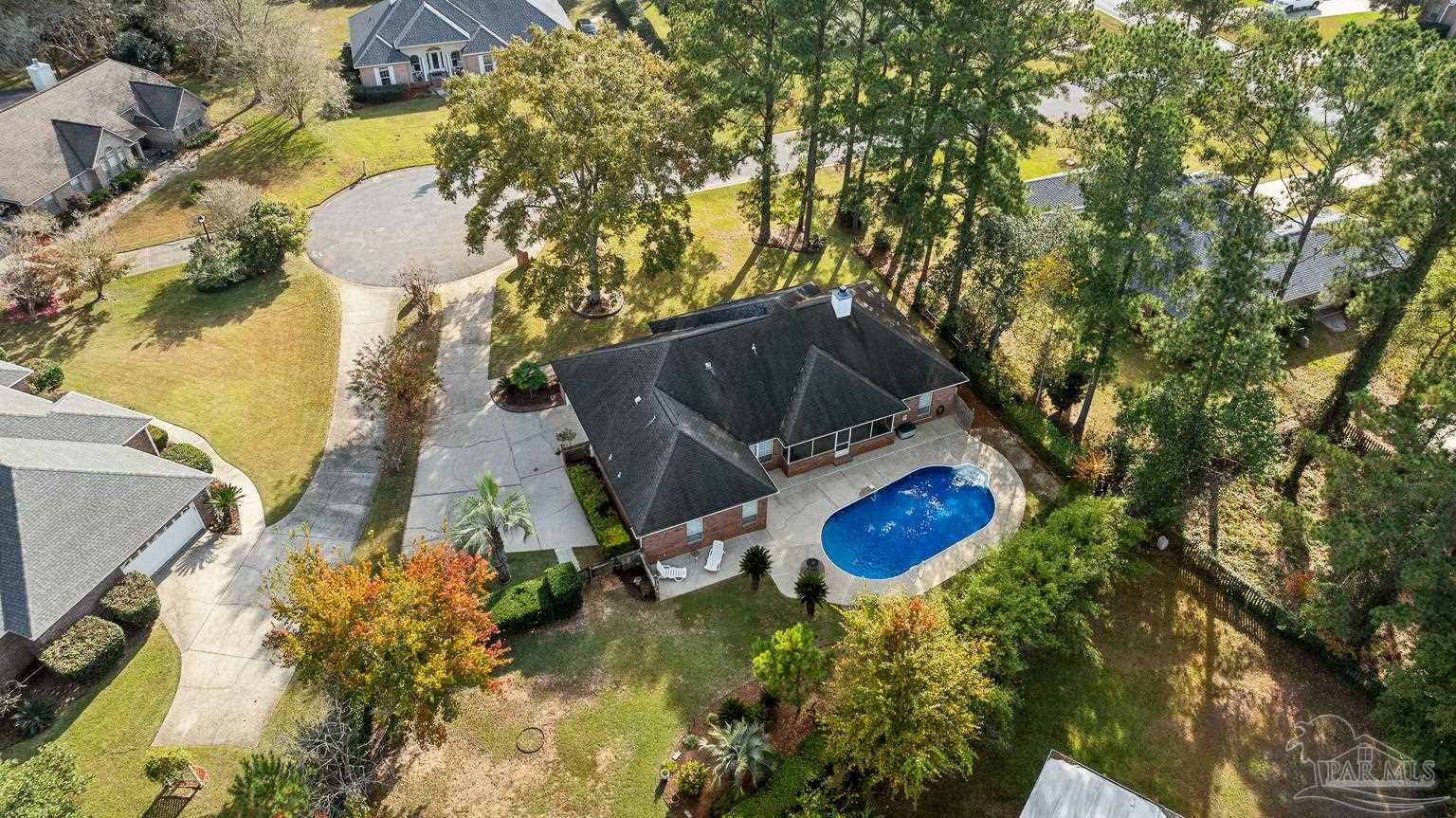 main property photo 50