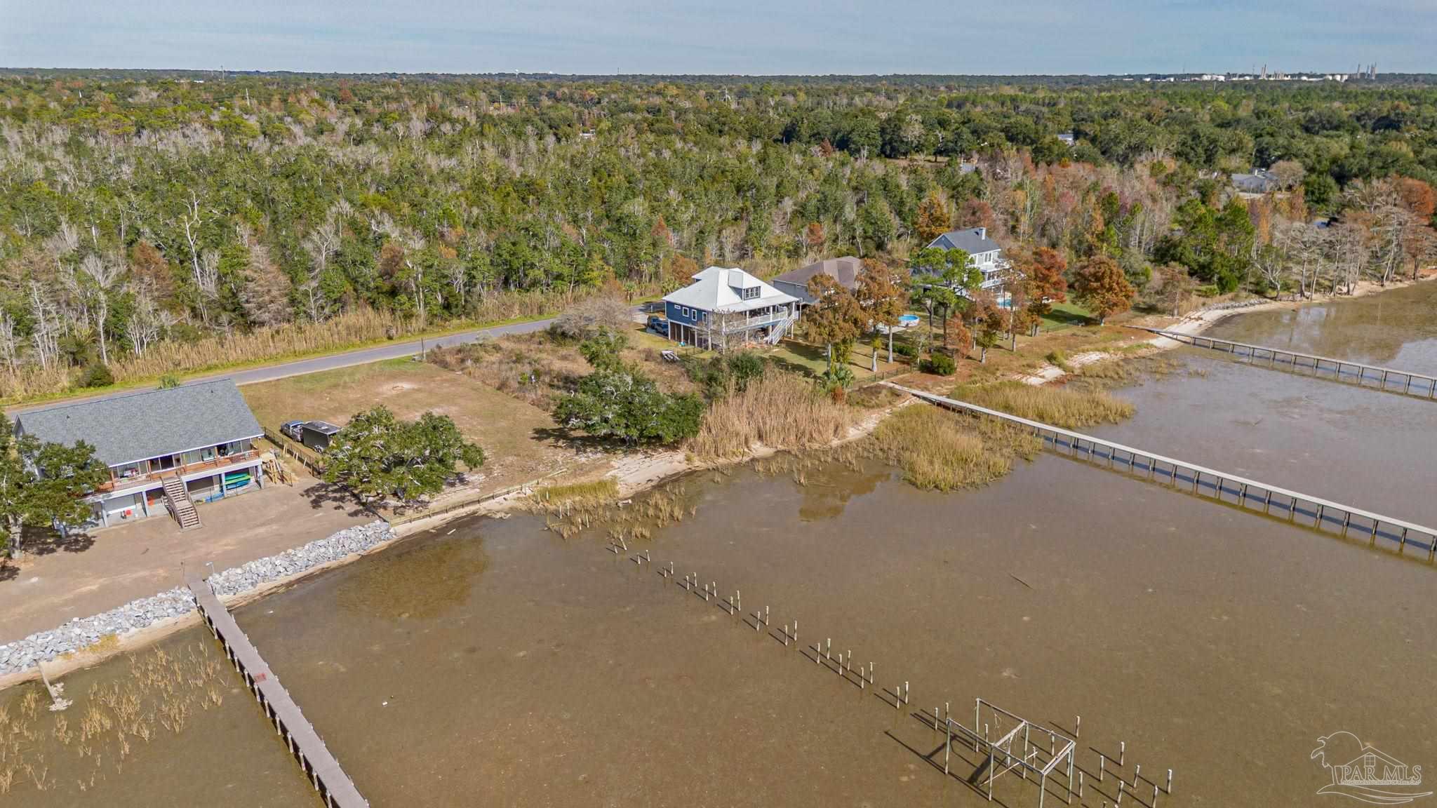 main property photo 19