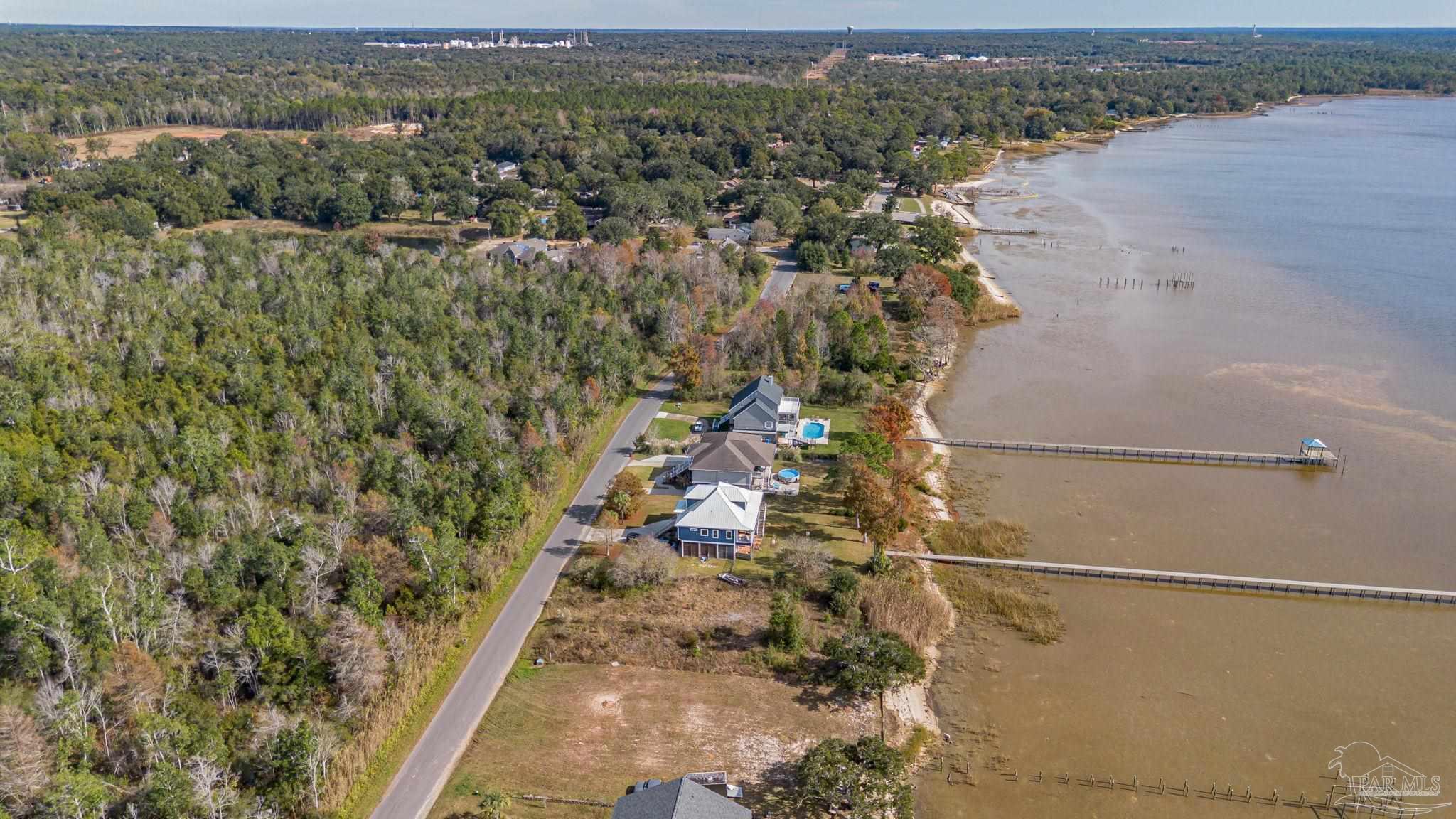 main property photo 22