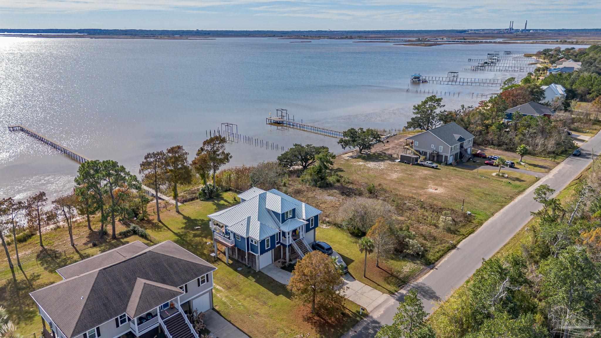 main property photo 6