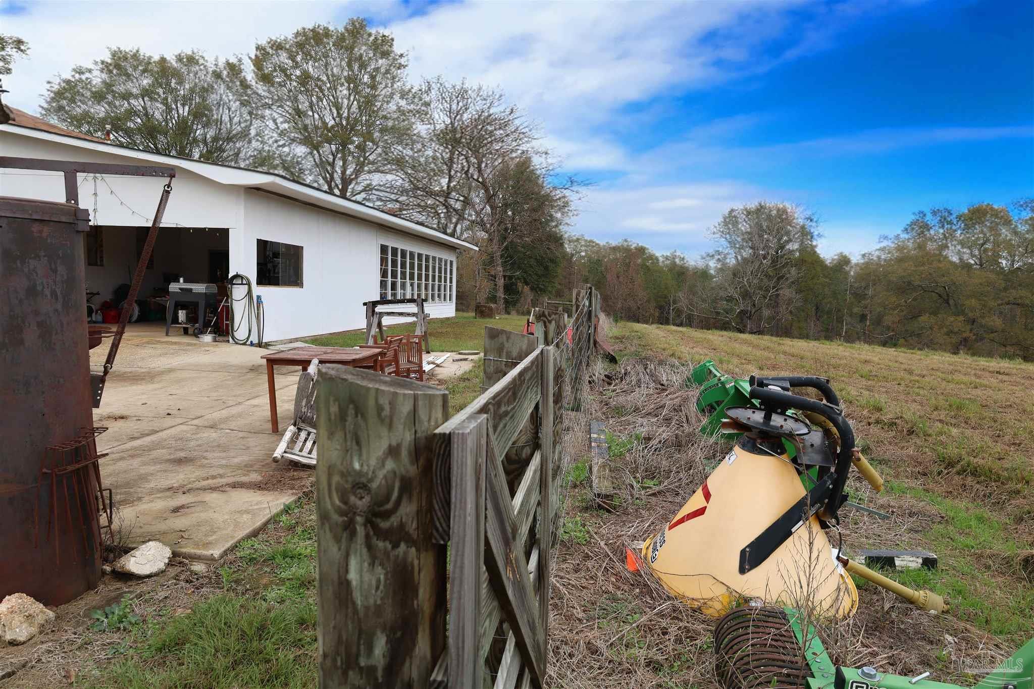 main property photo 47
