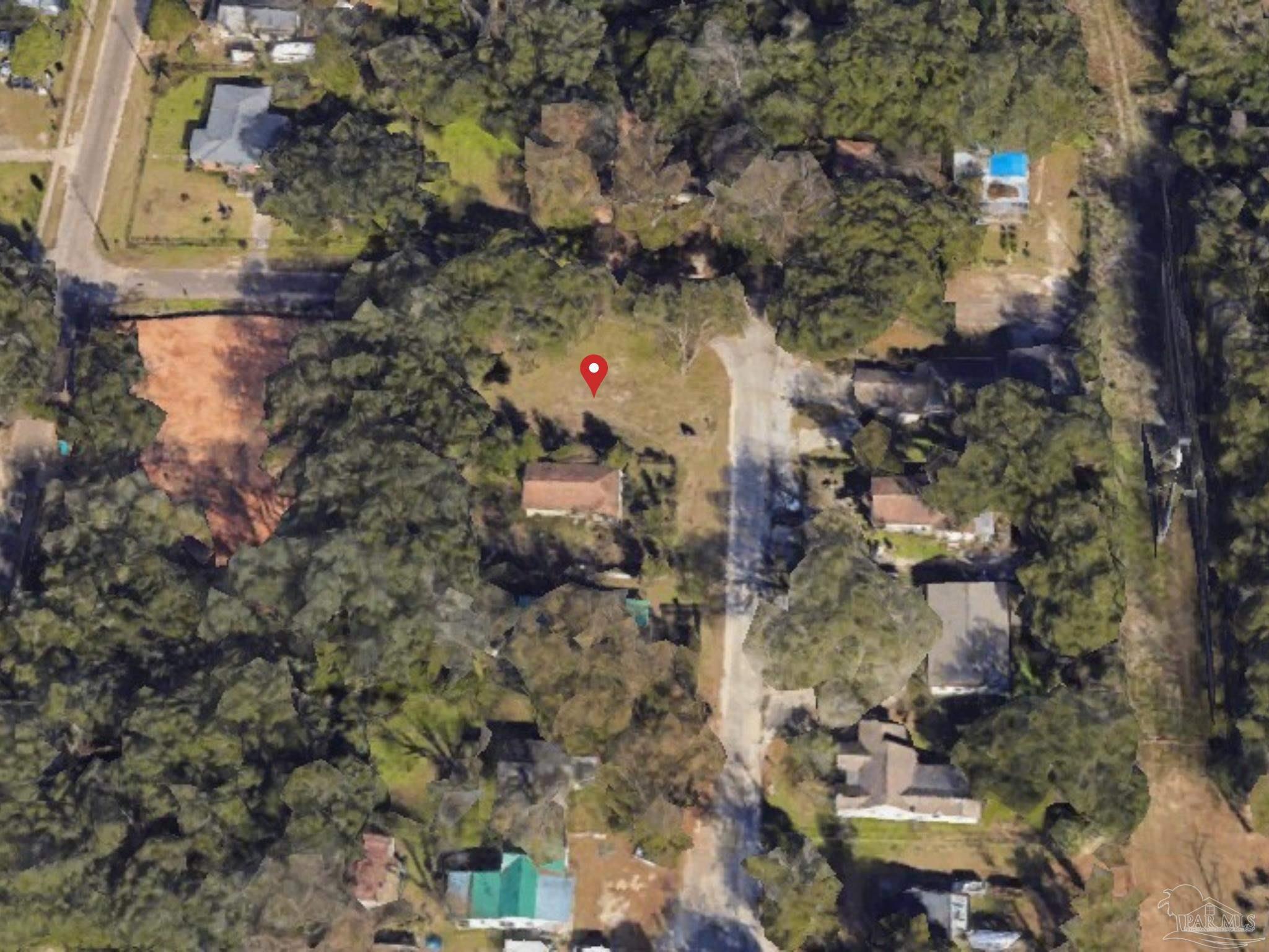 main property photo 37