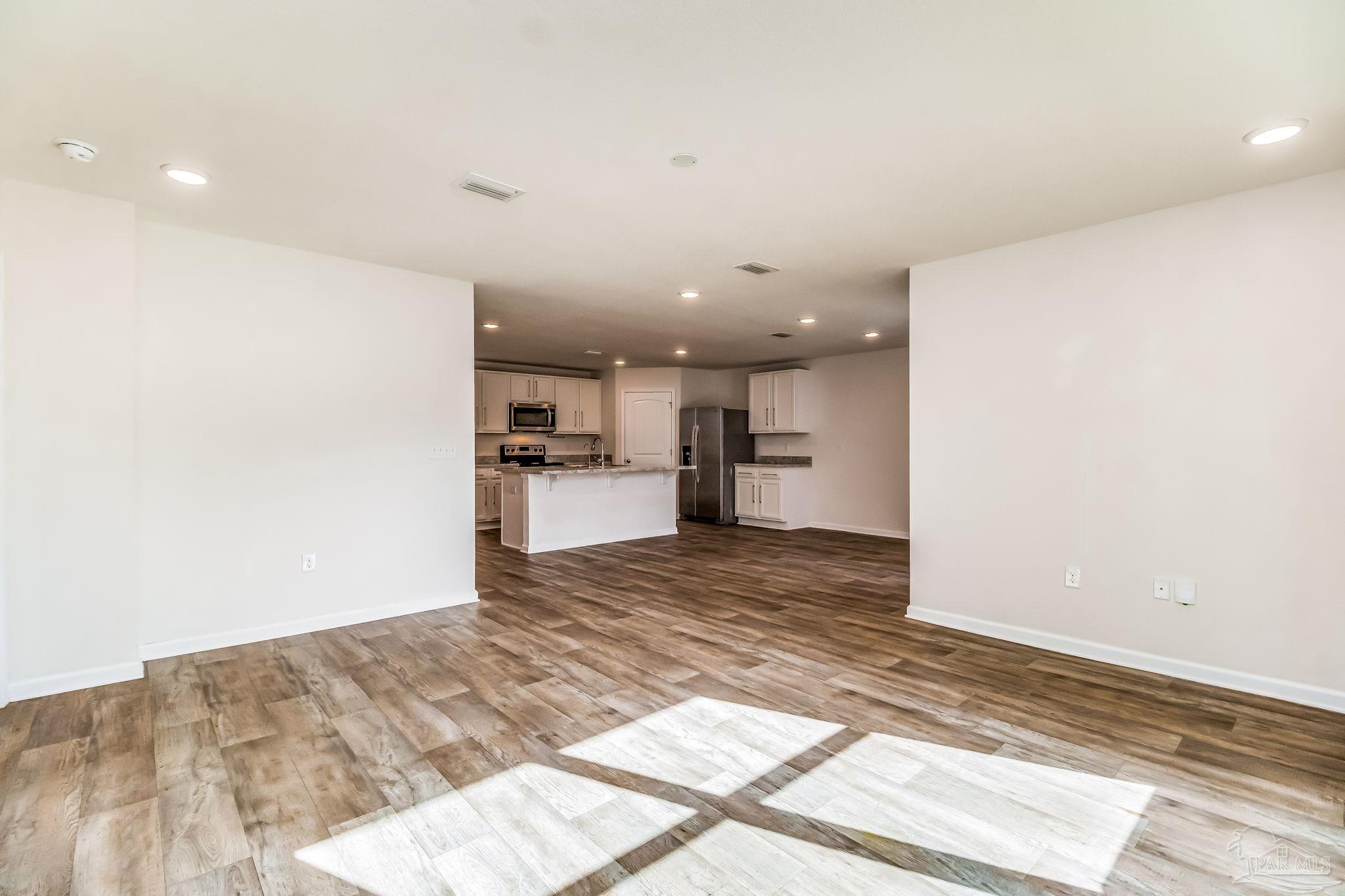property viewer photo 29