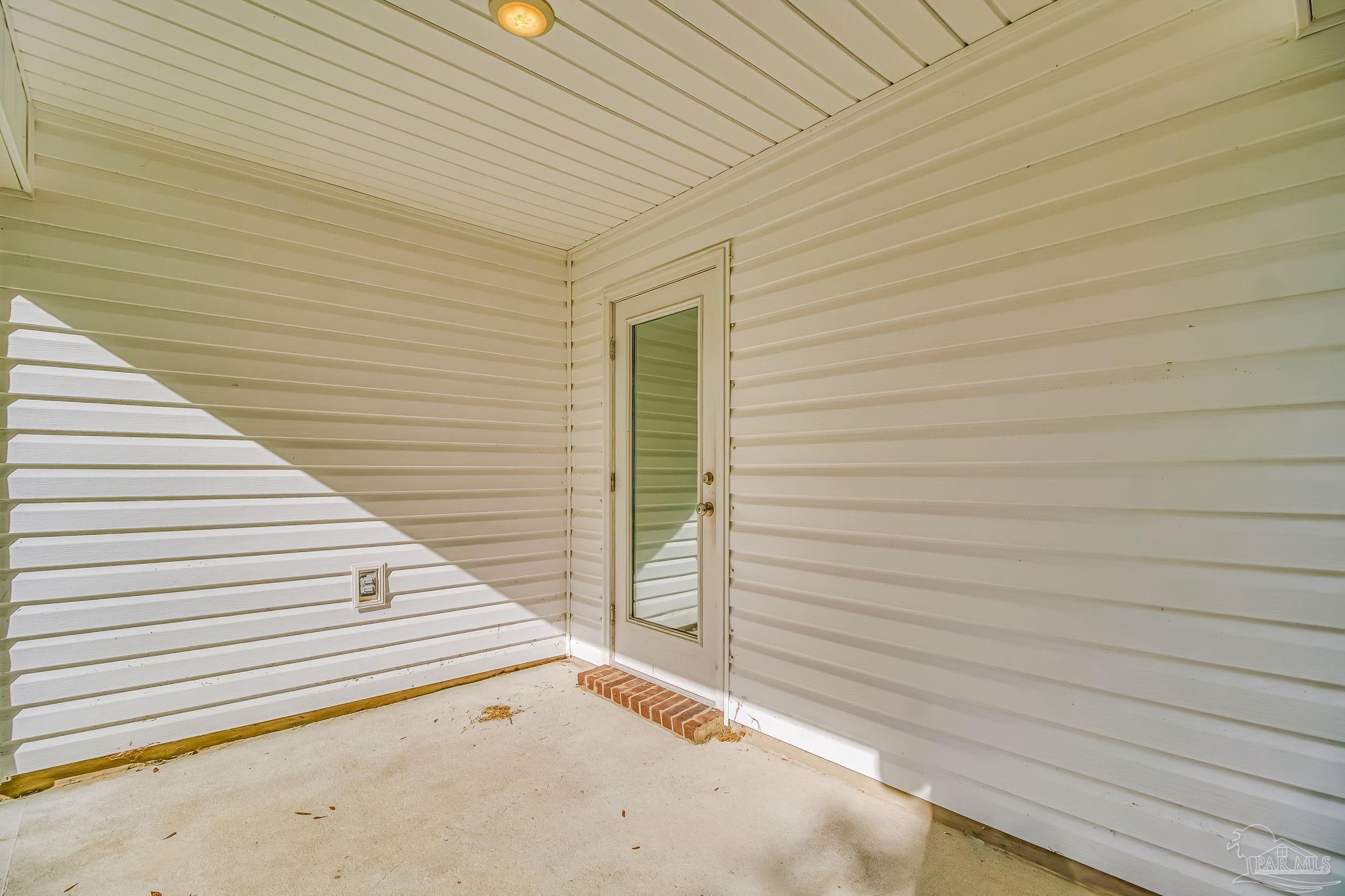 property viewer photo 9