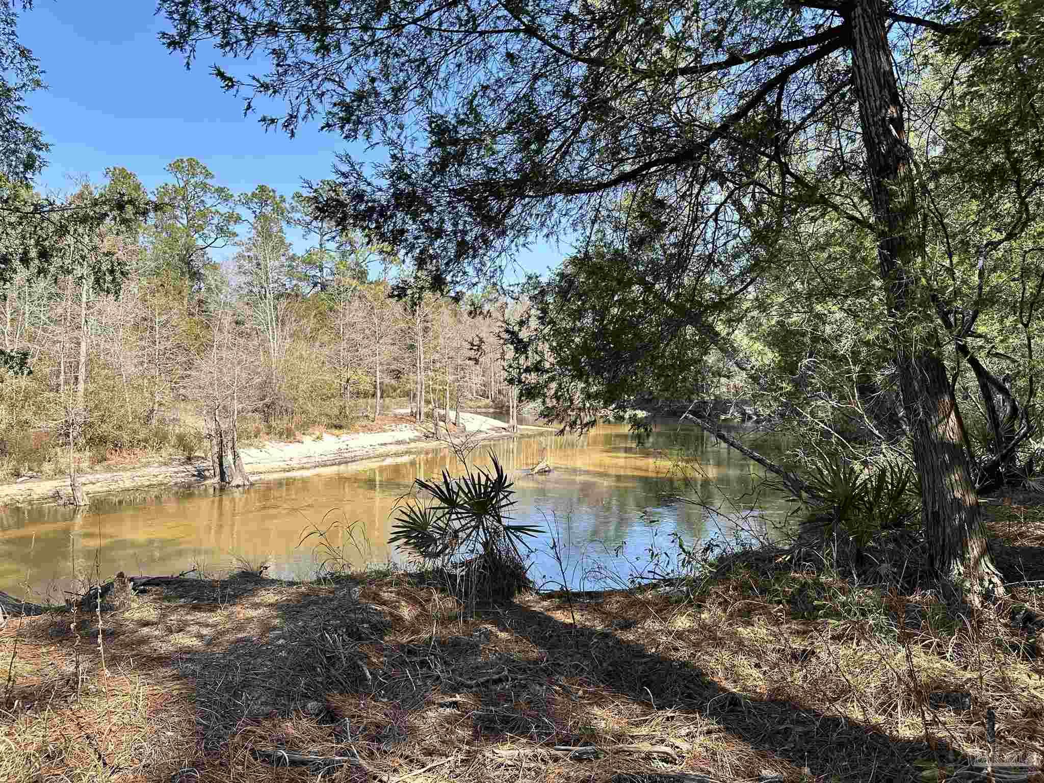 main property photo 11