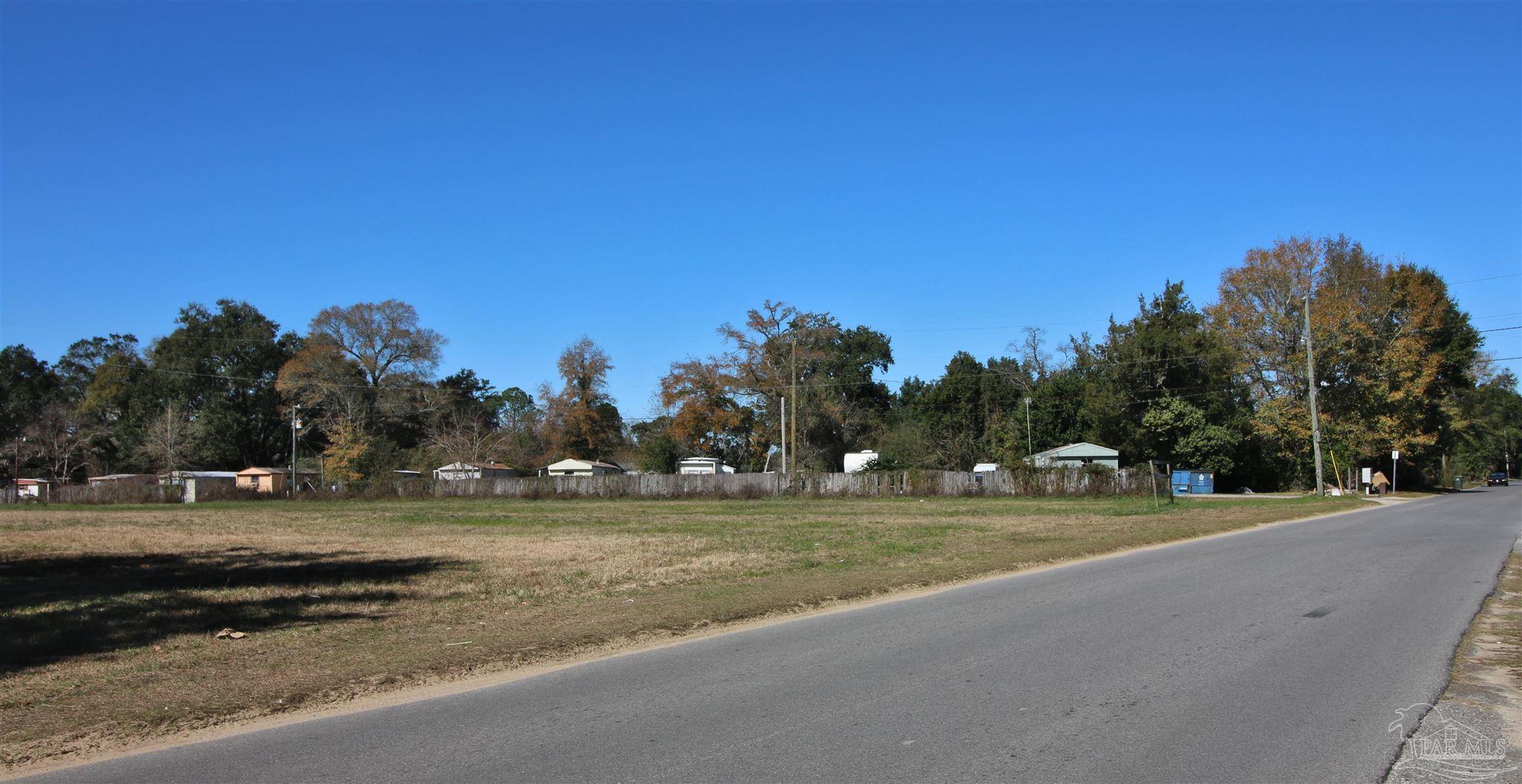main property photo 37