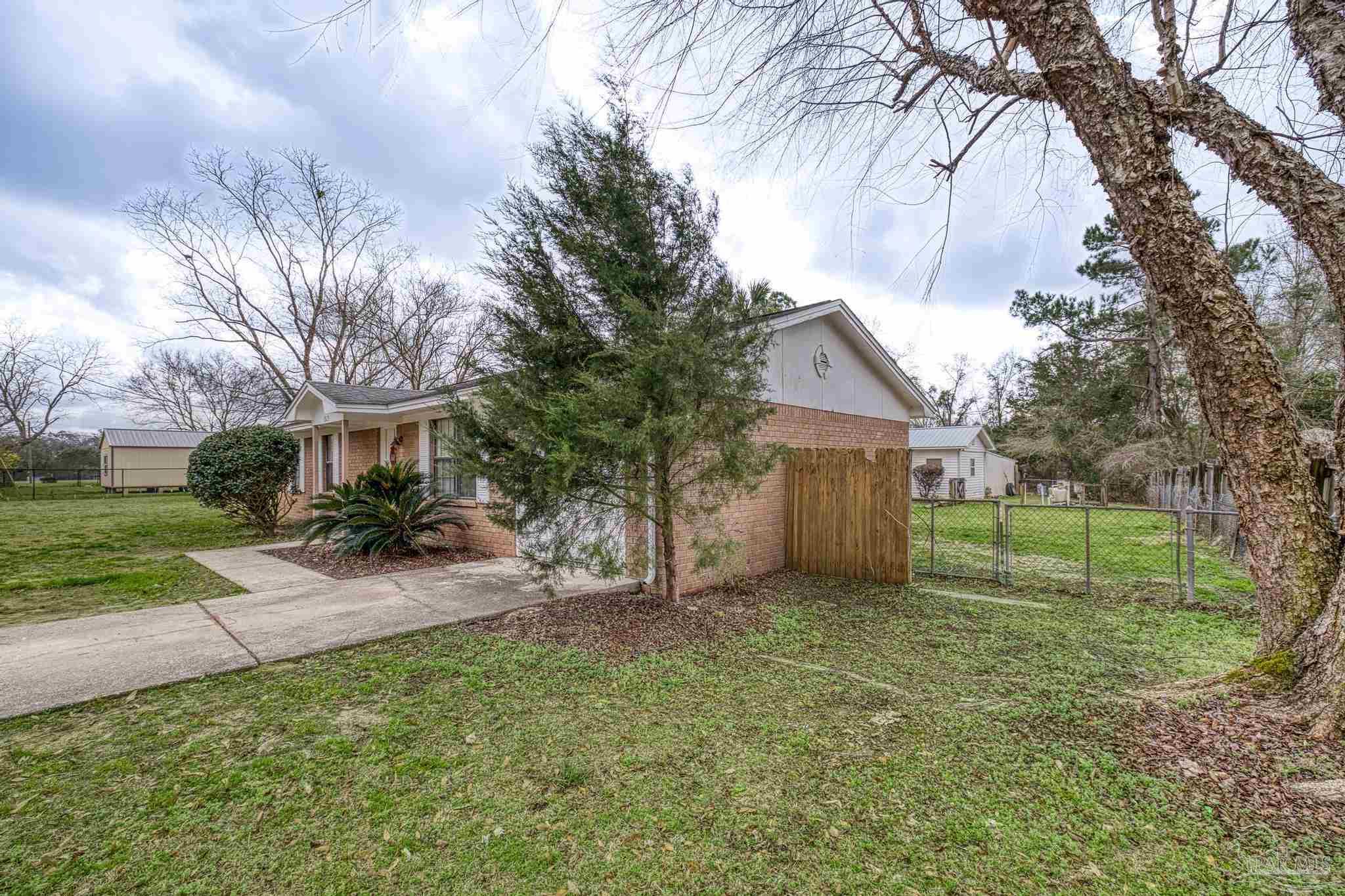 main property photo 42