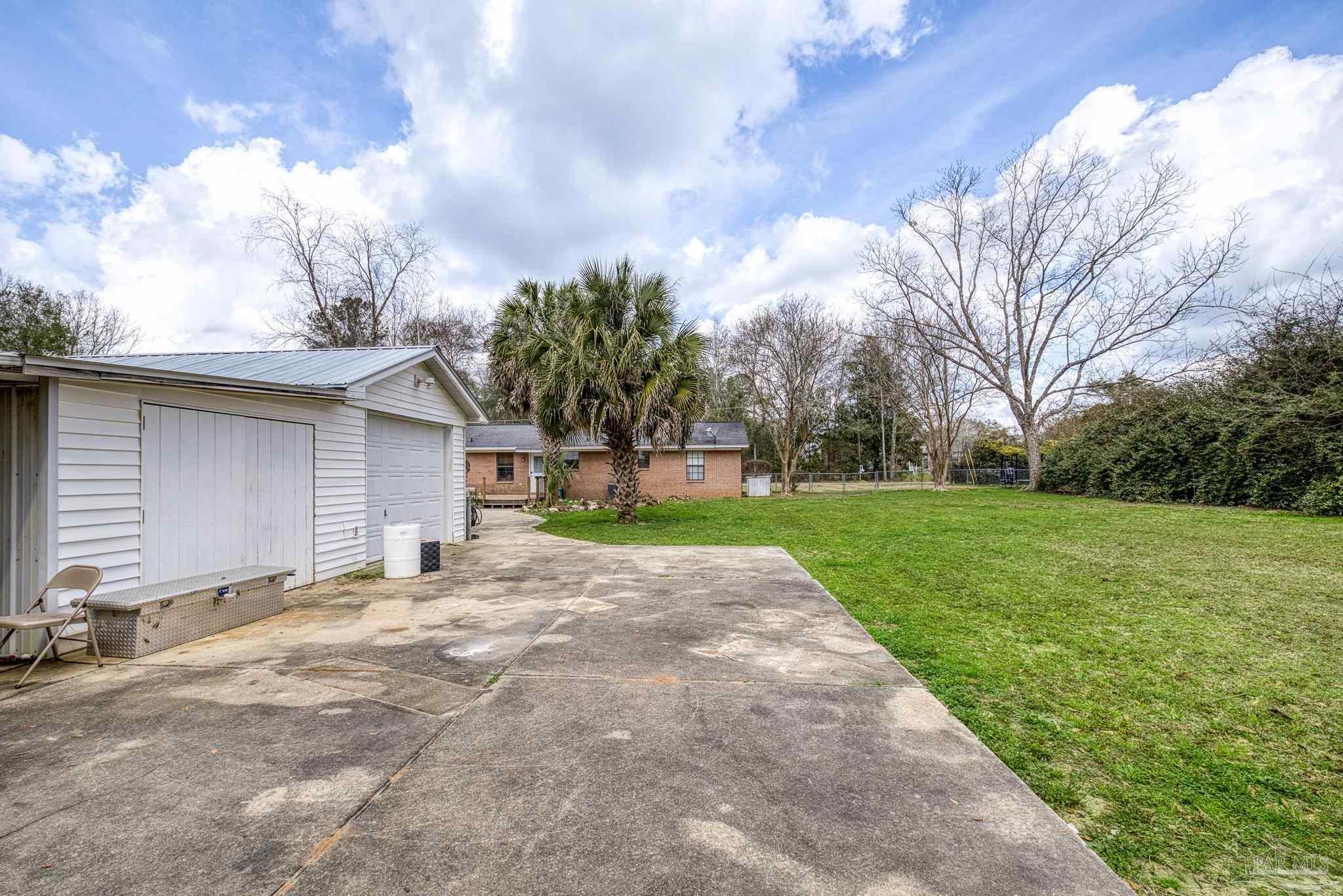 main property photo 48