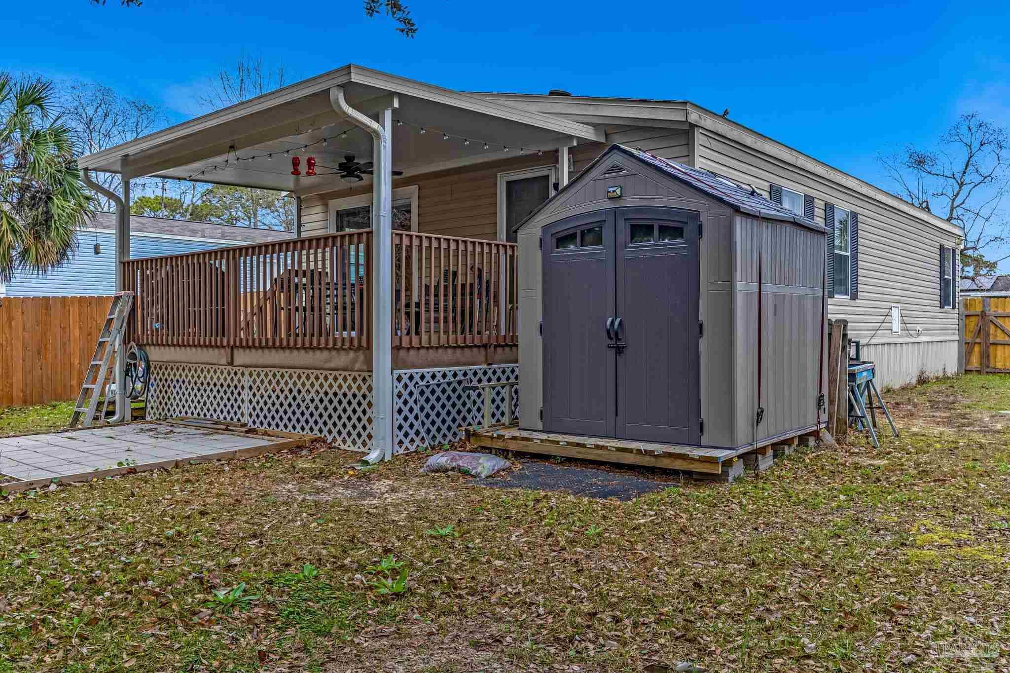 main property photo 22