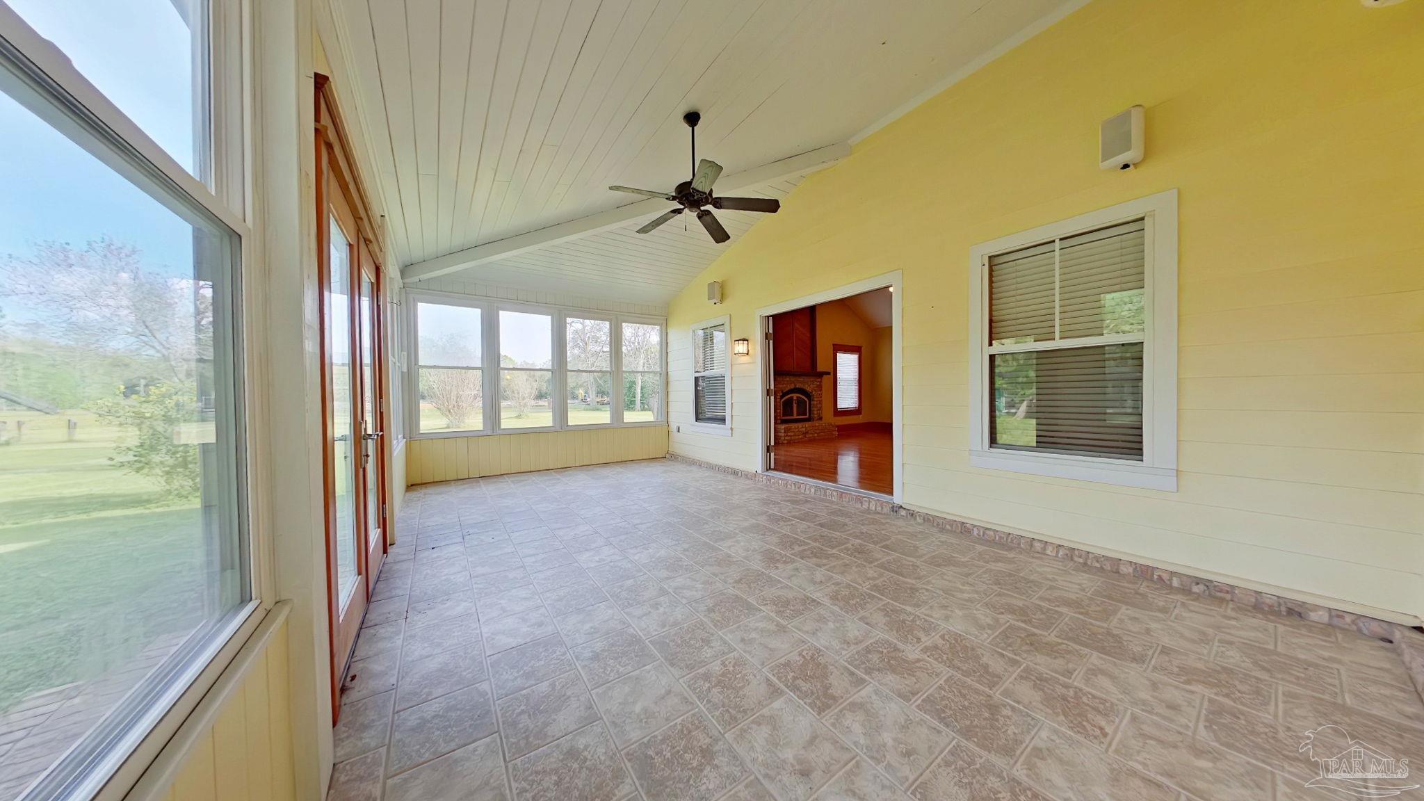 property viewer photo 38