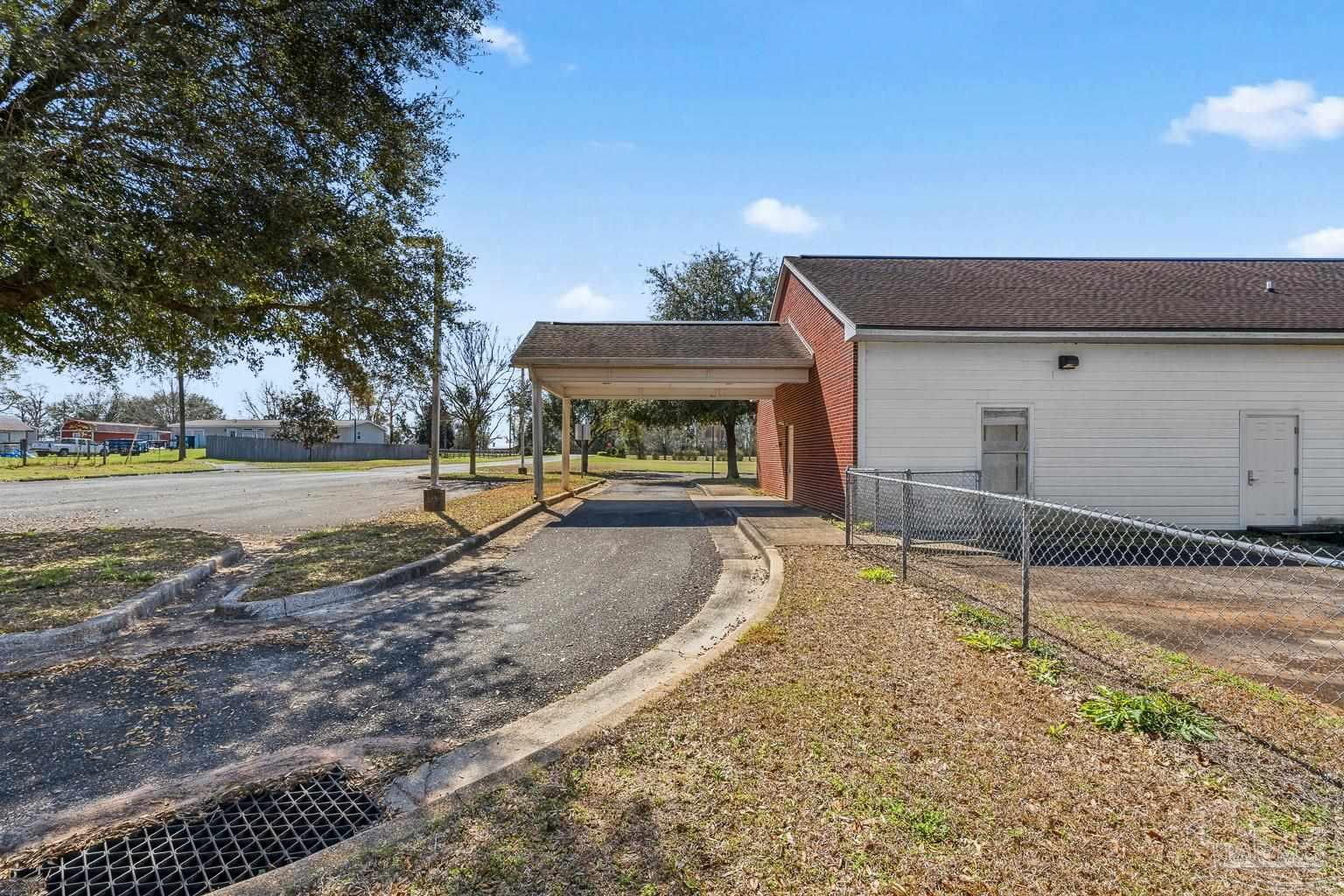 main property photo 38