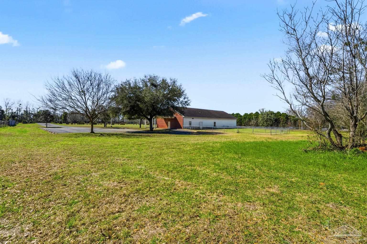 main property photo 44