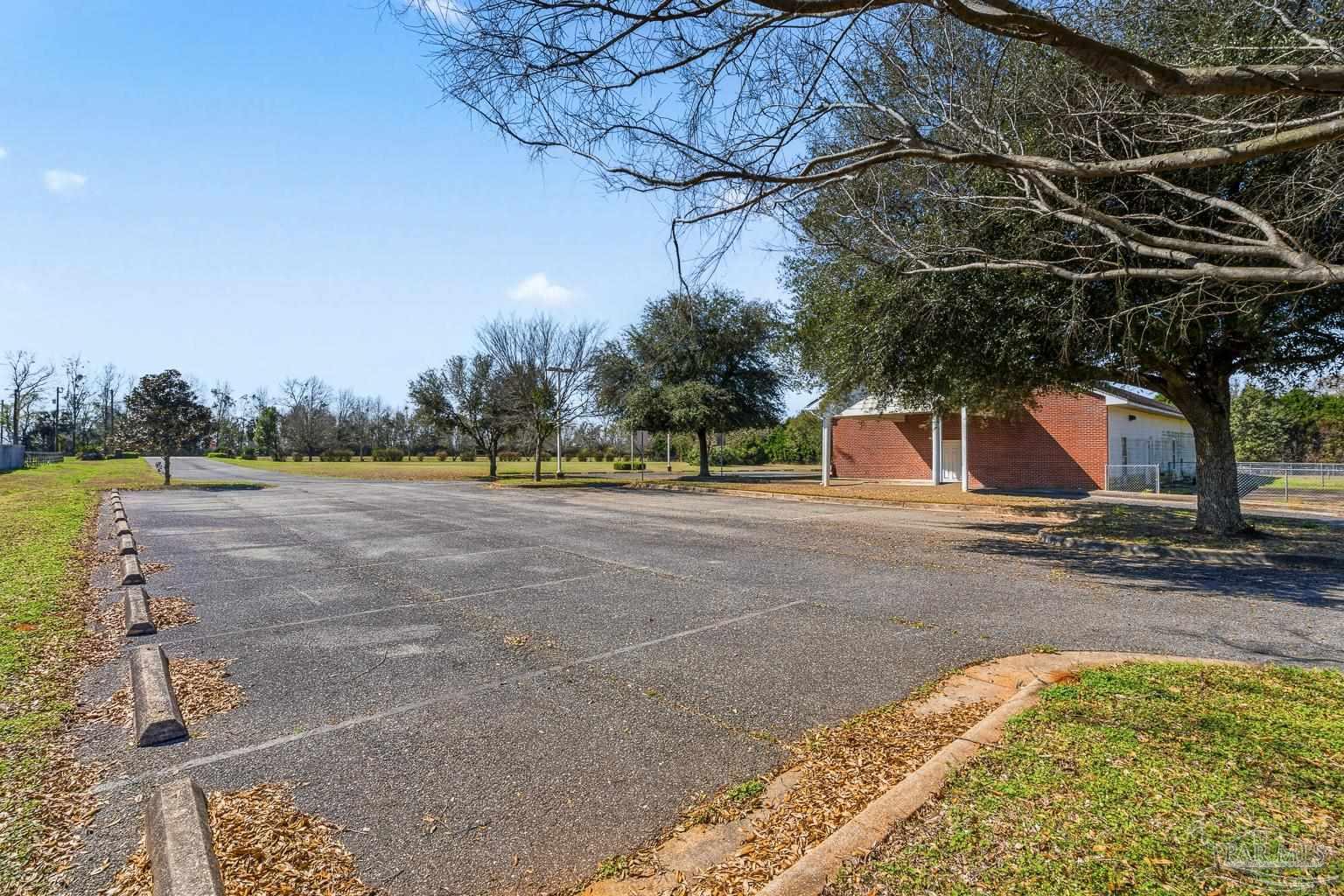 main property photo 47