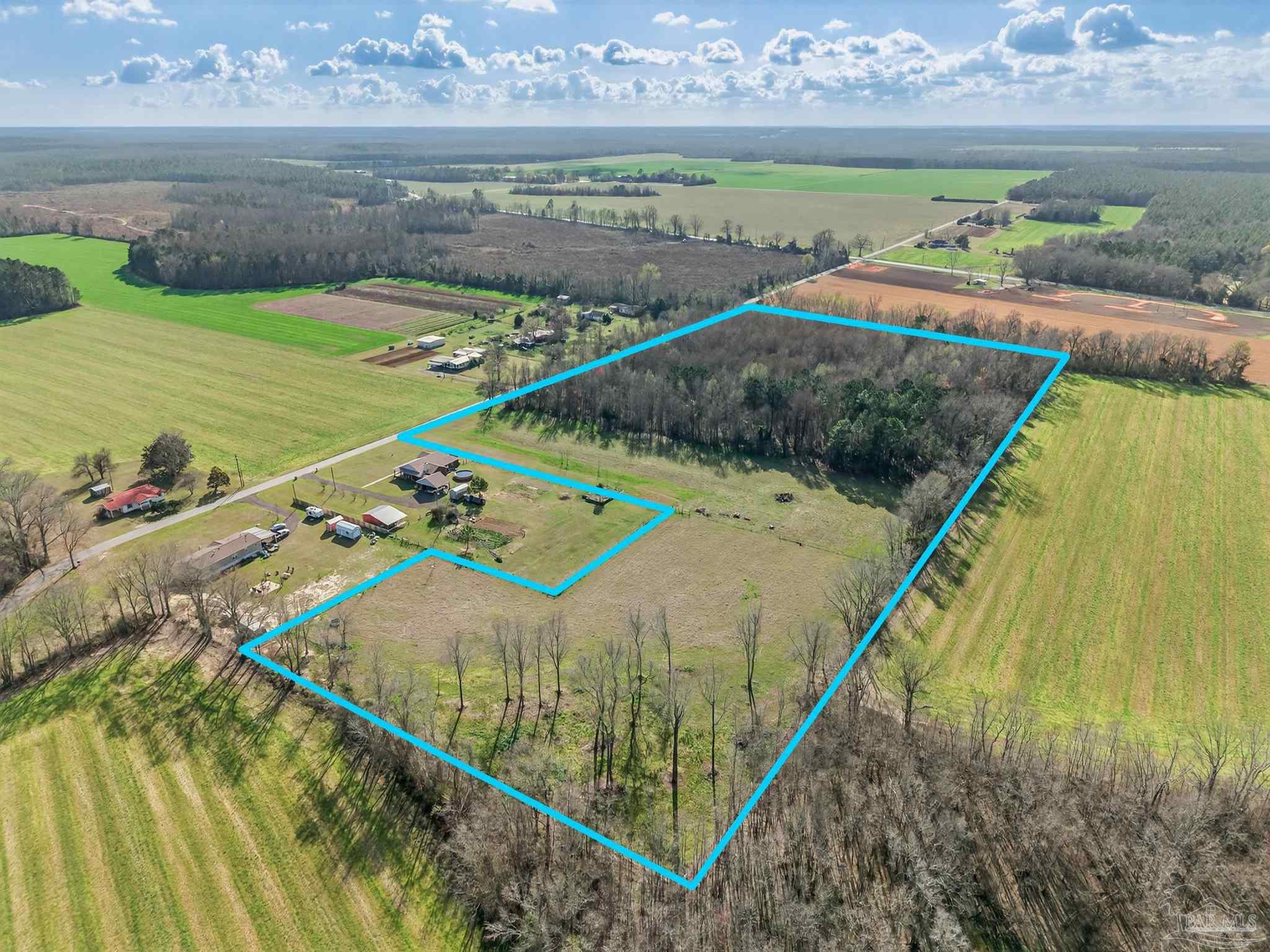 main property photo 7