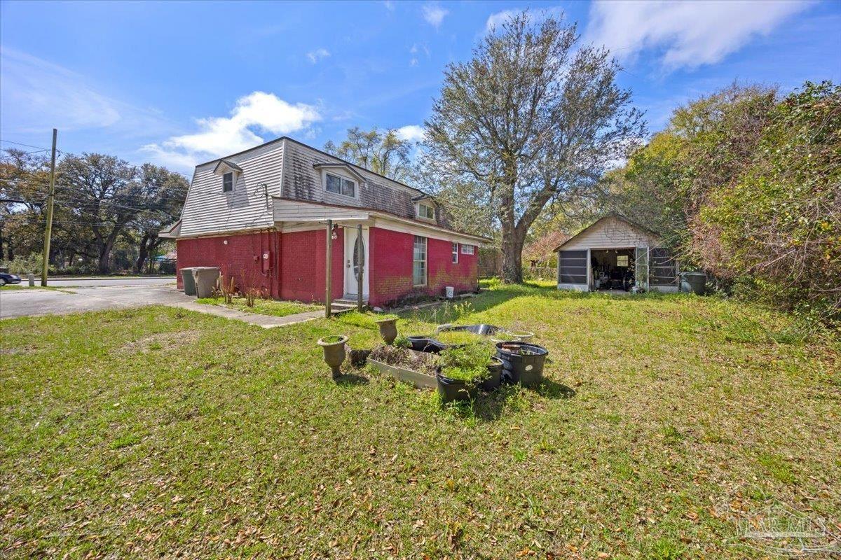 main property photo 39
