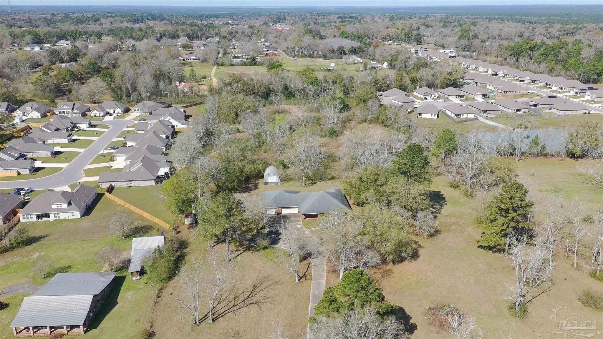 main property photo 39