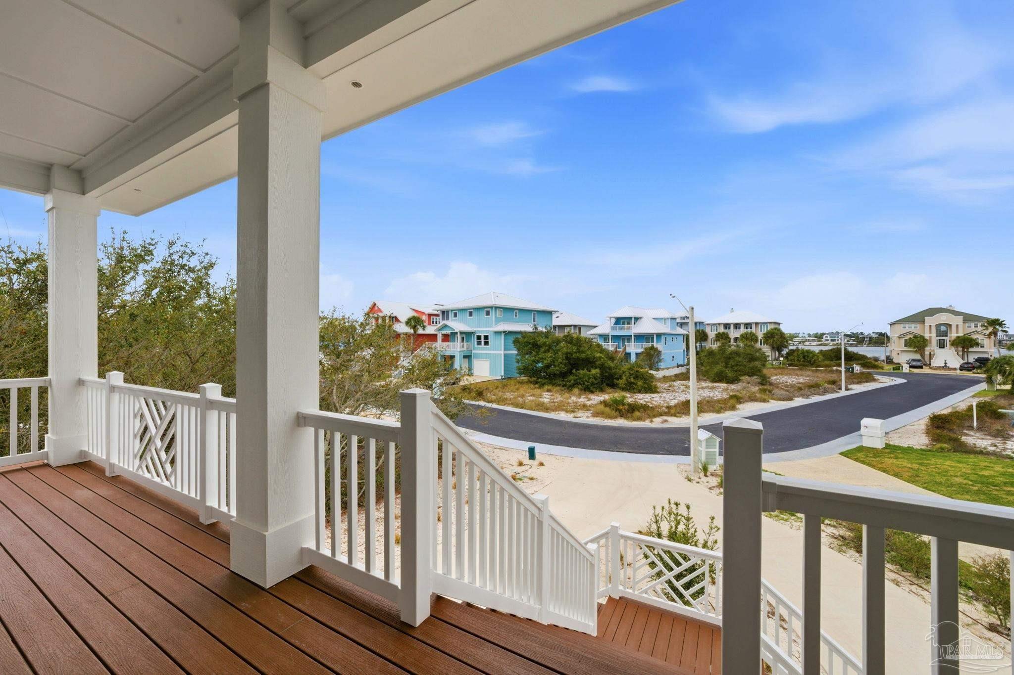 main property photo 40