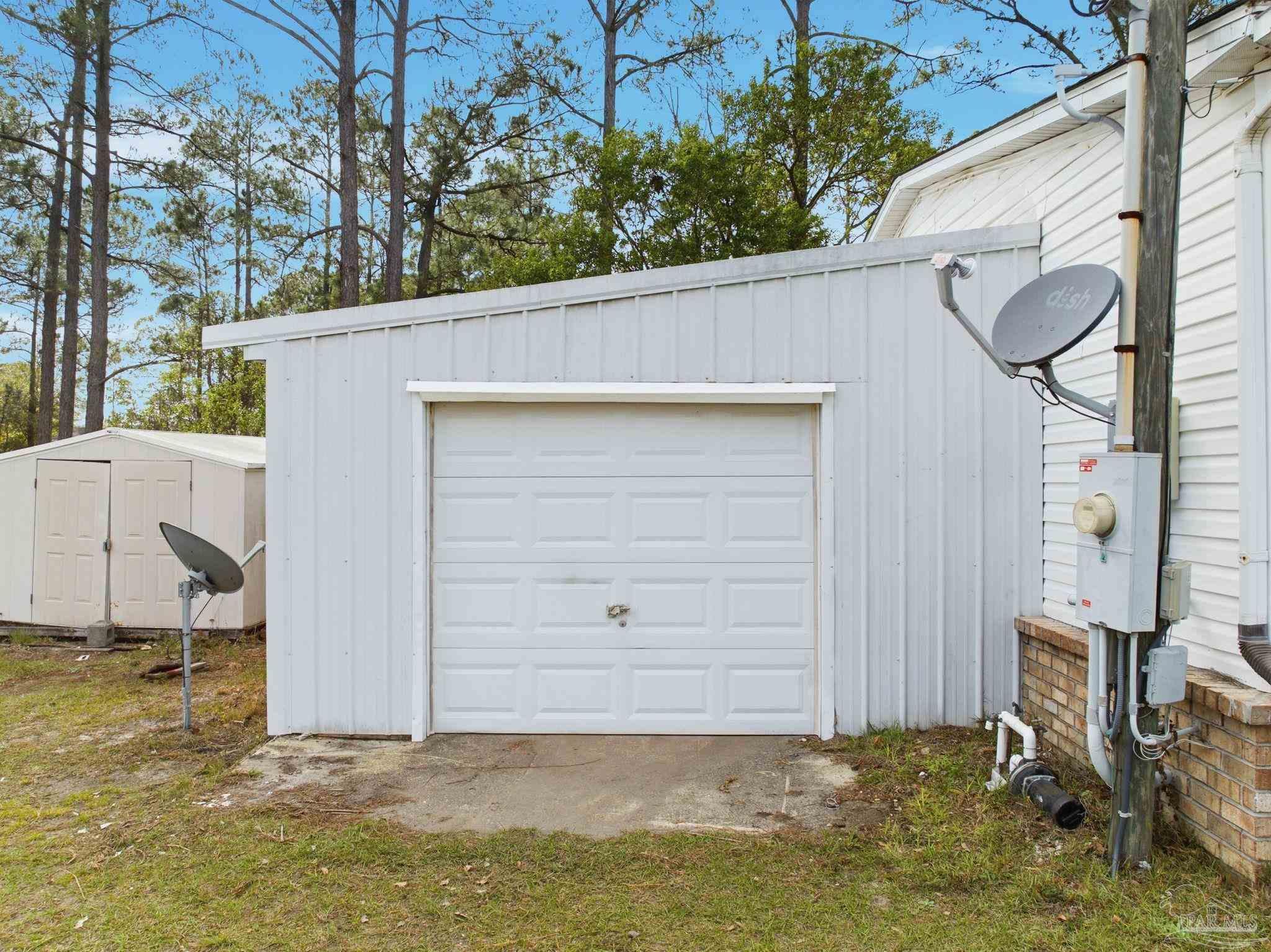main property photo 49