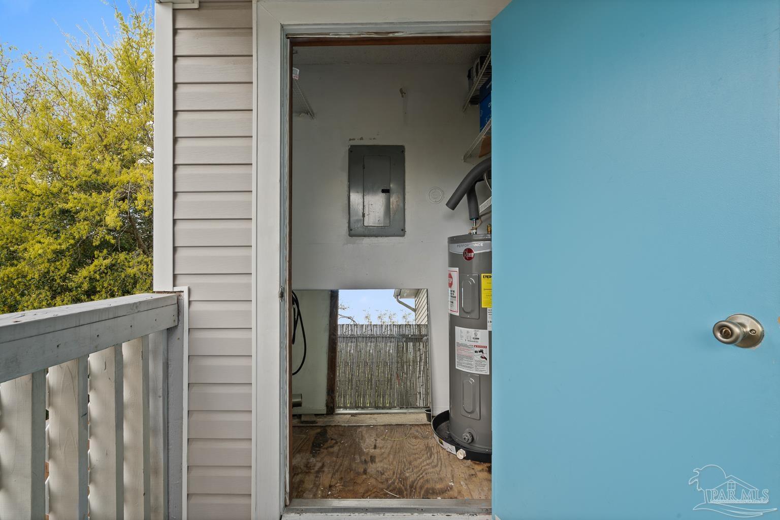 main property photo 15