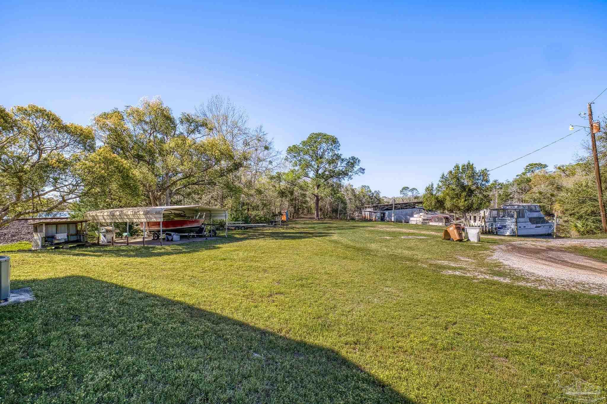 main property photo 17