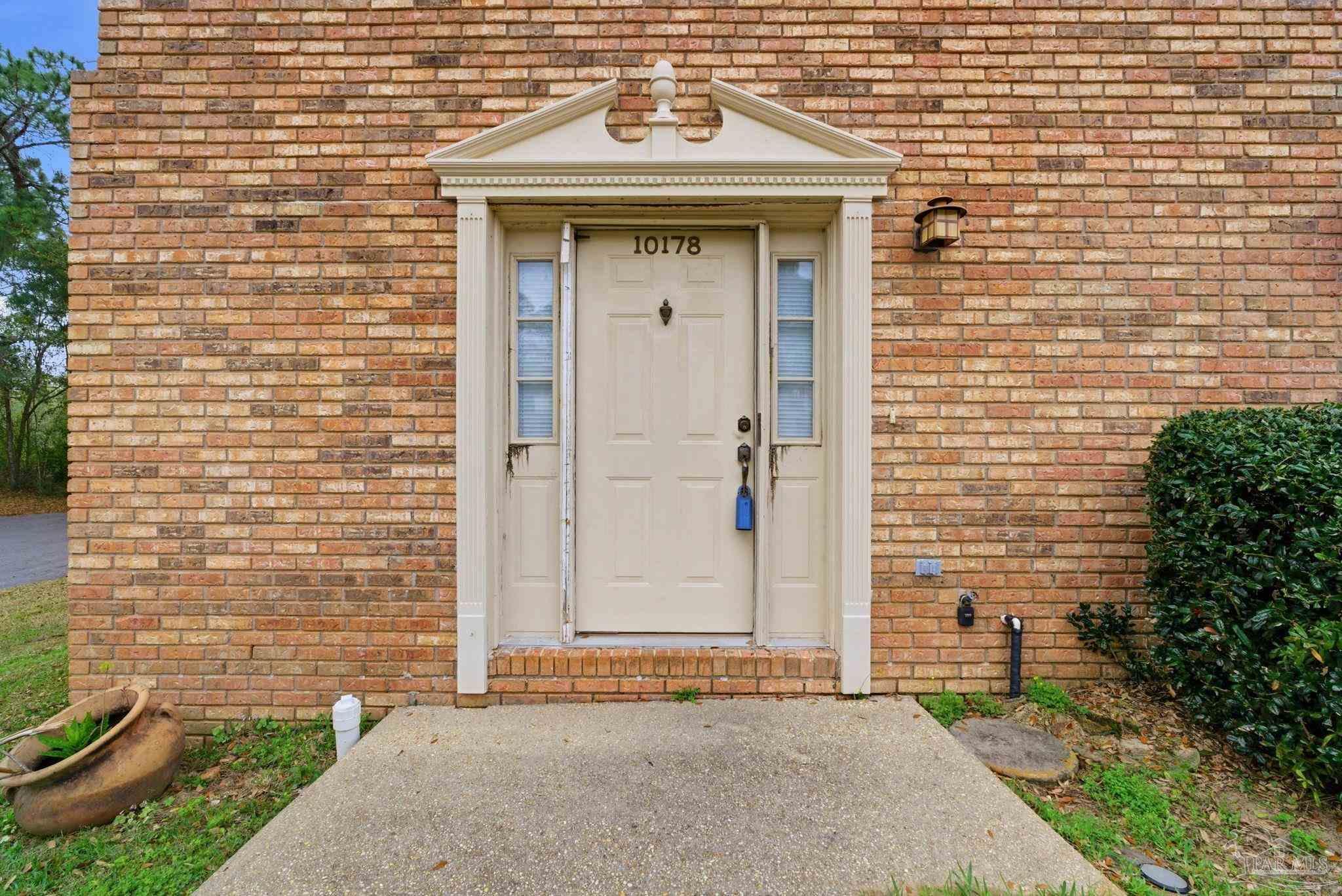 main property photo 45