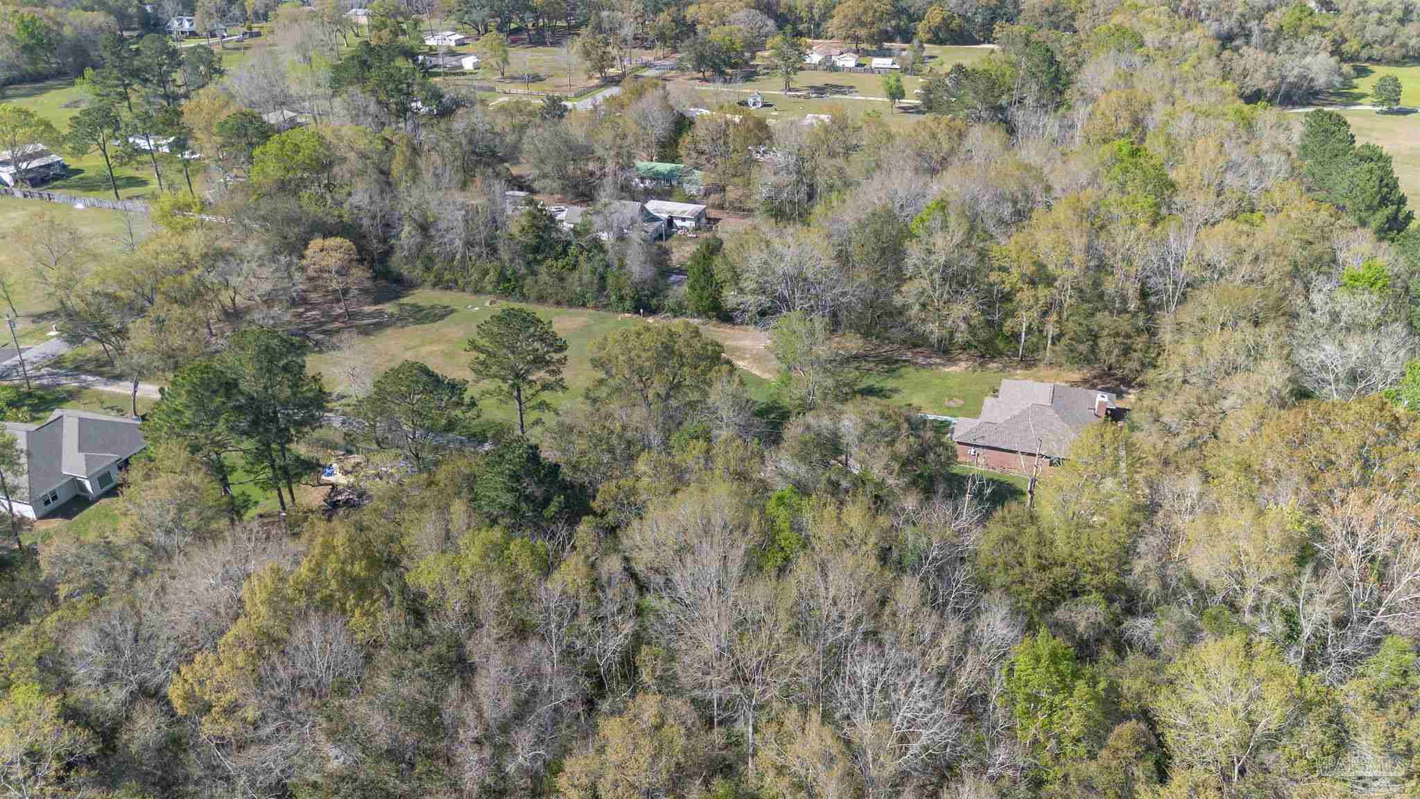 main property photo 50