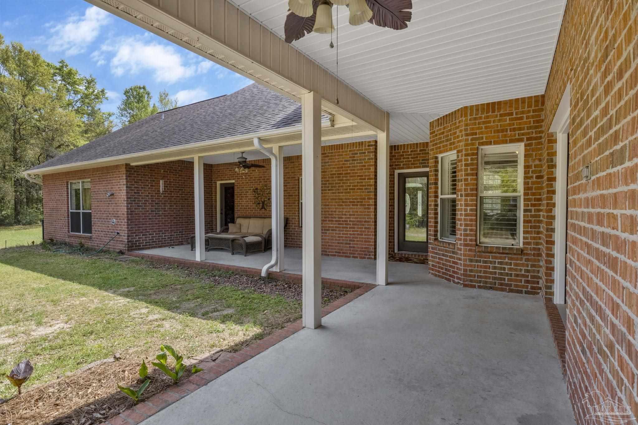 main property photo 50