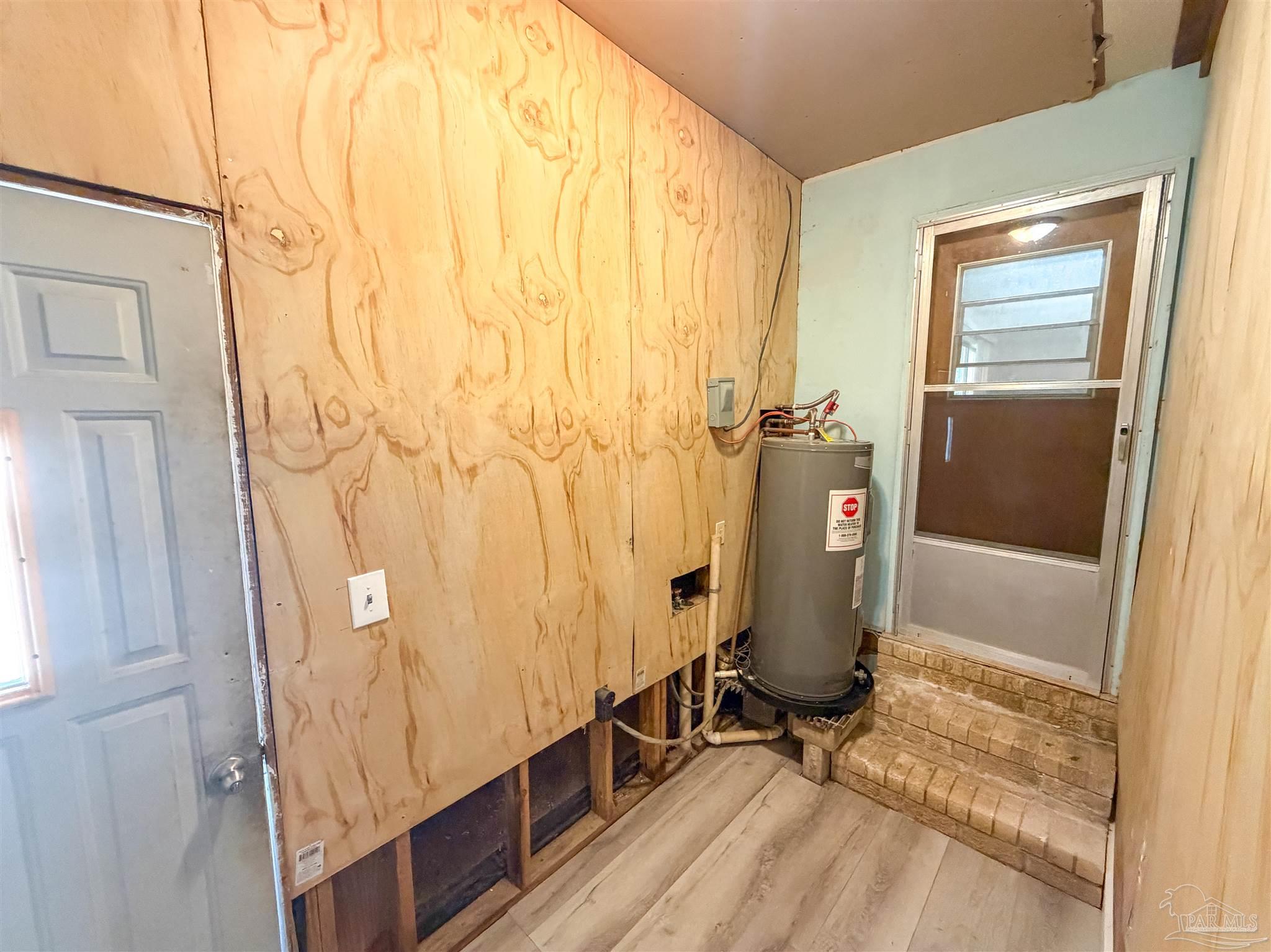 main property photo 50