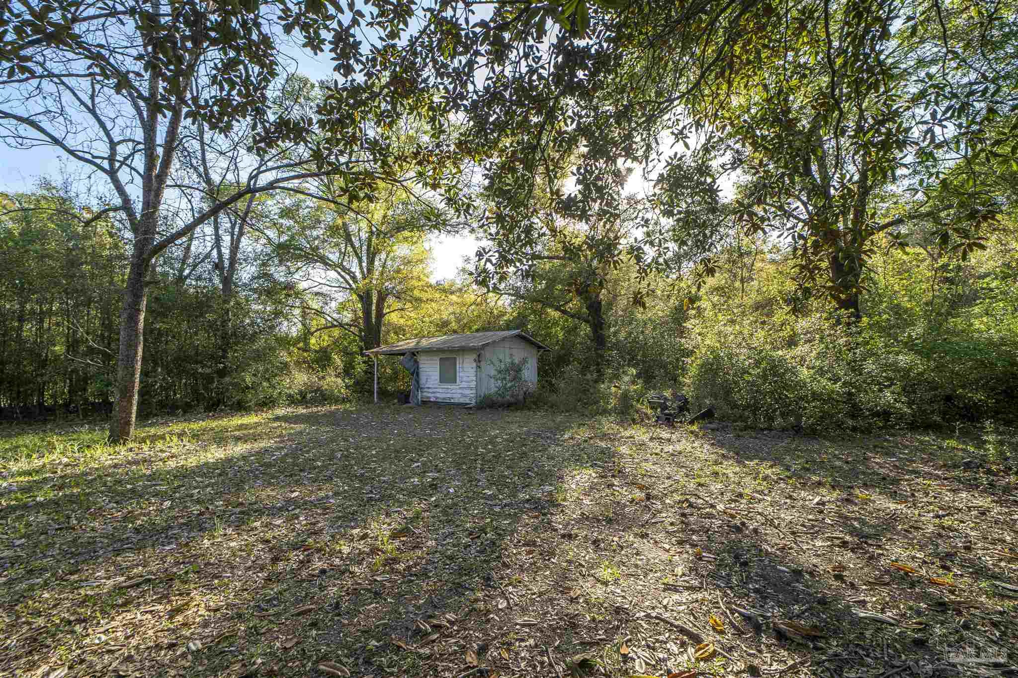 main property photo 11