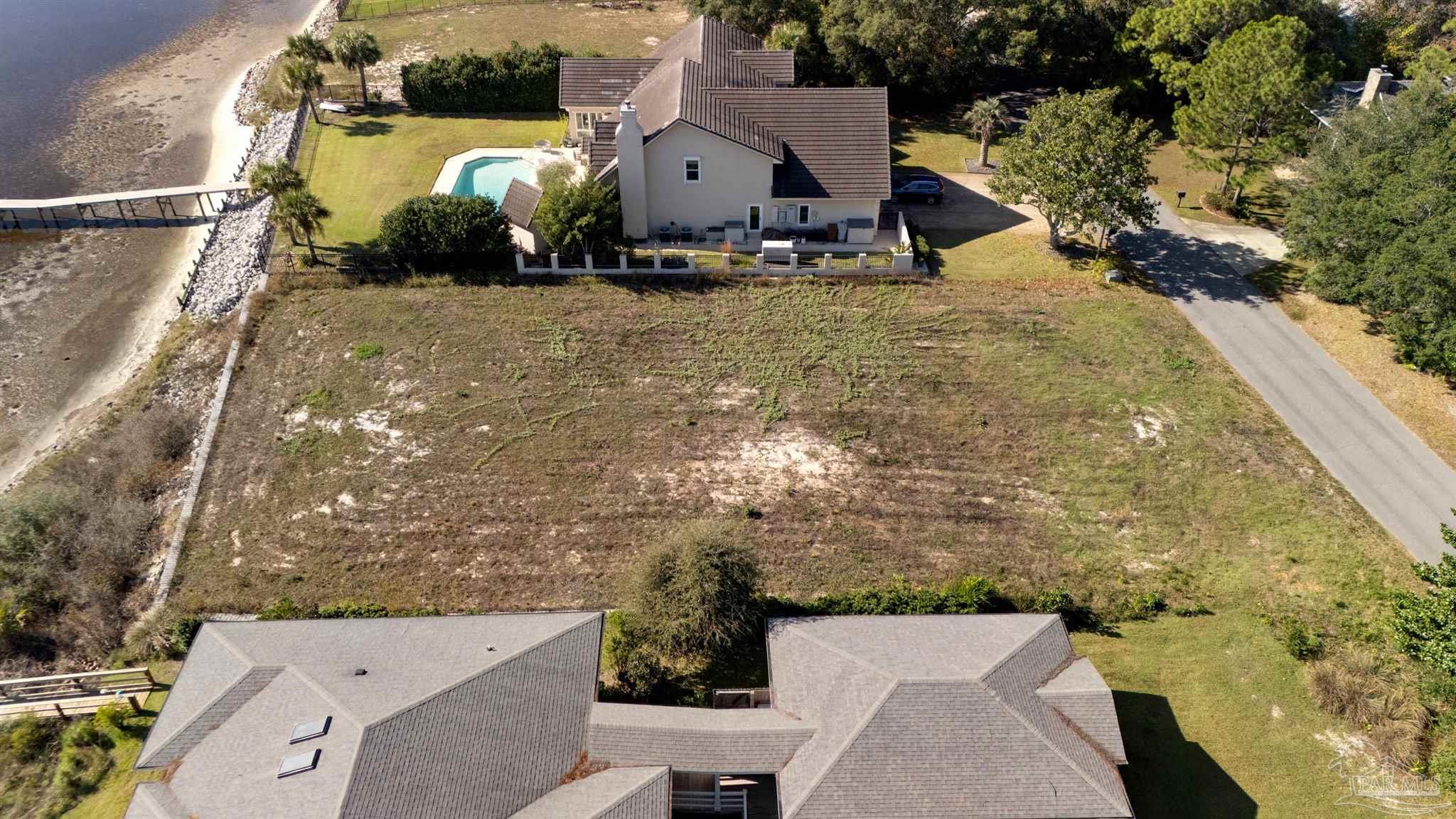 main property photo 35