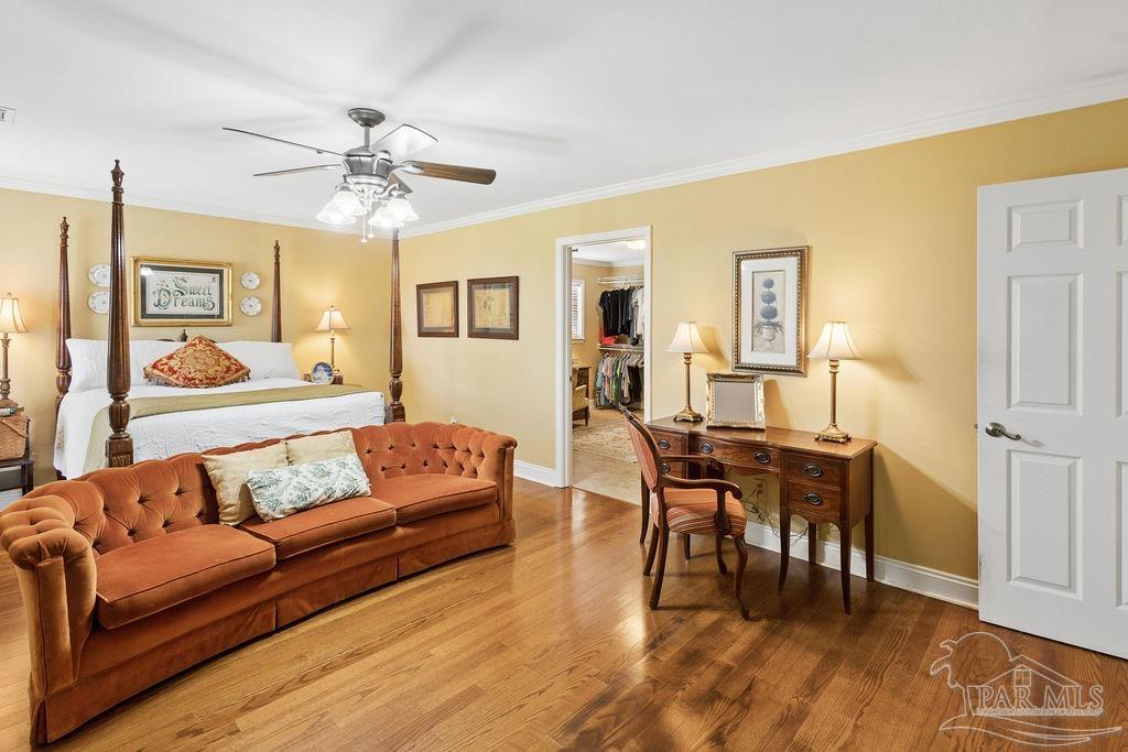 main property photo 23