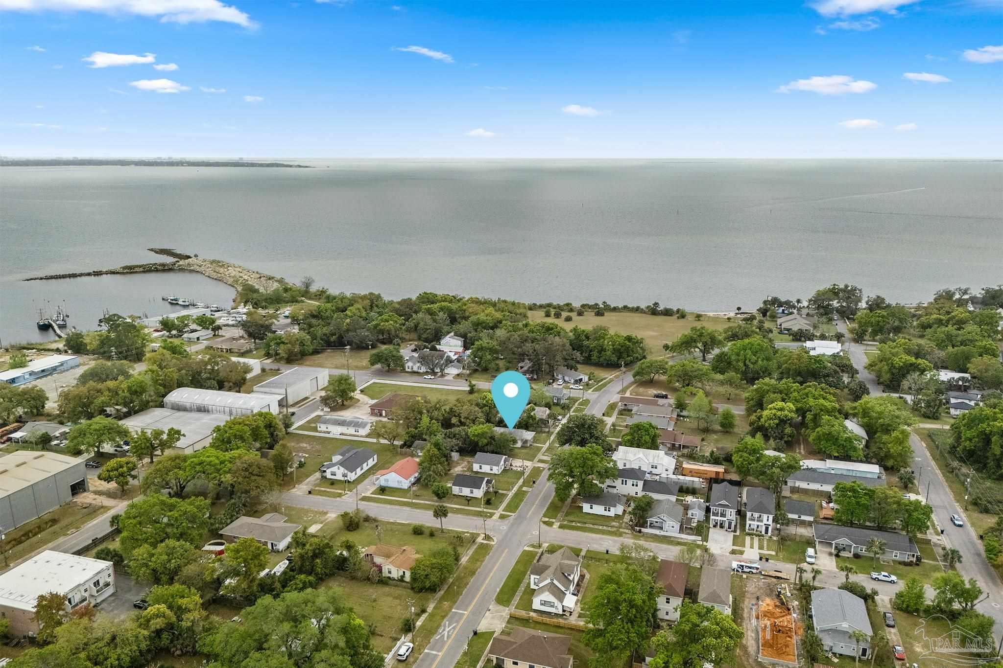 main property photo 34