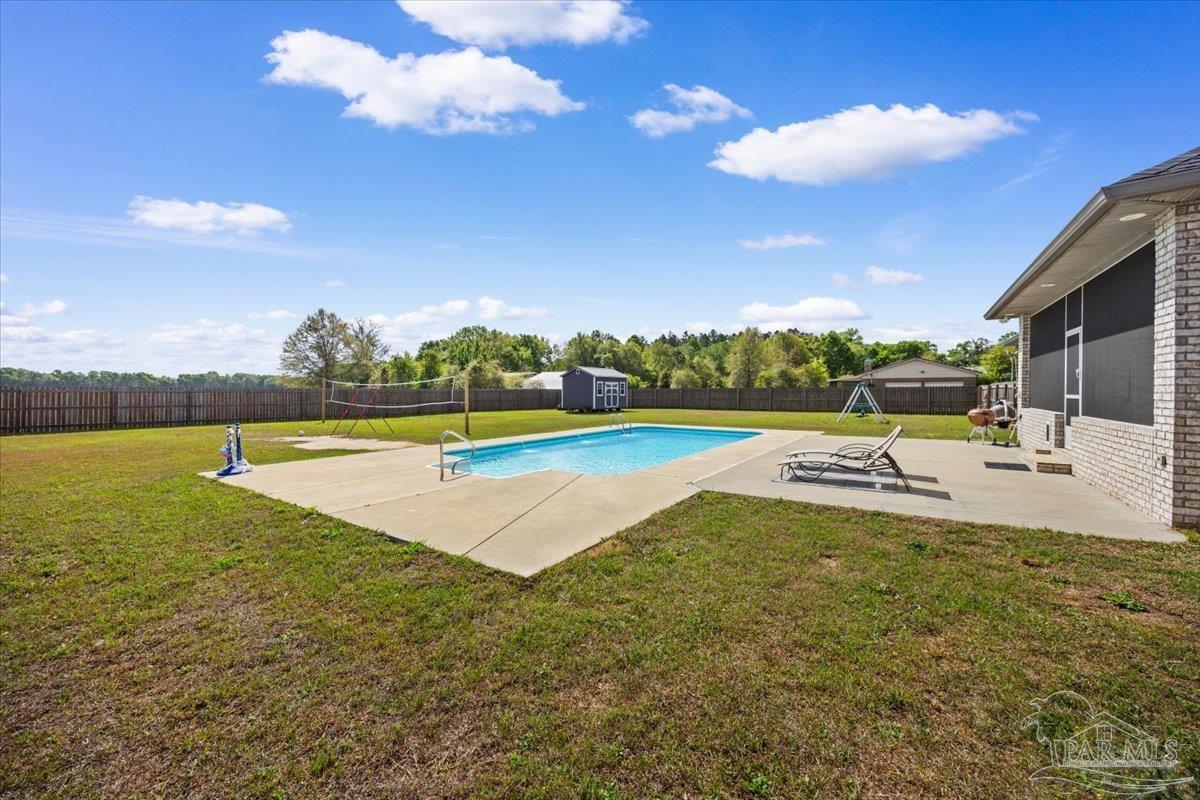 main property photo 51