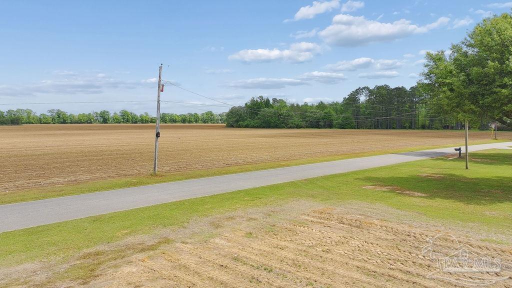 main property photo 20