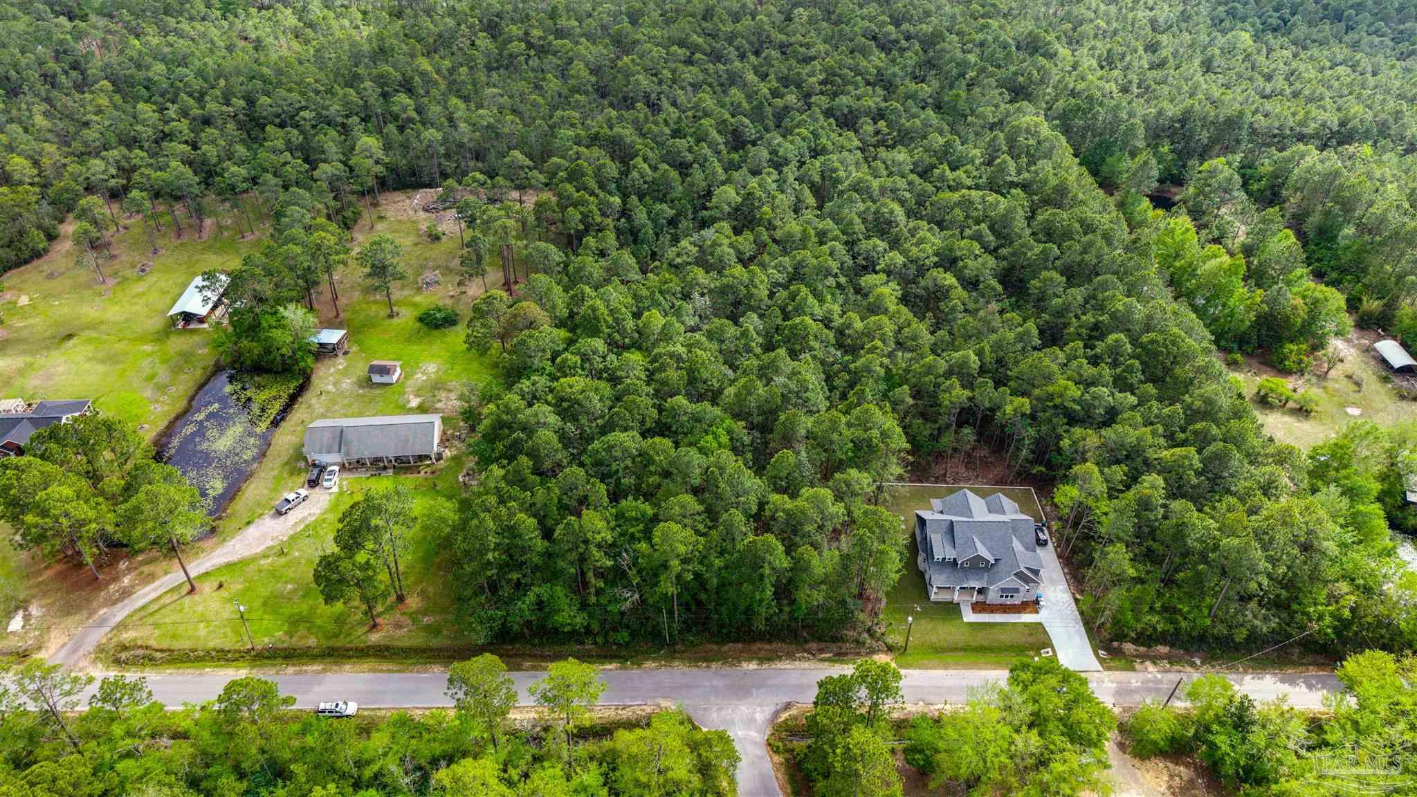 main property photo 11