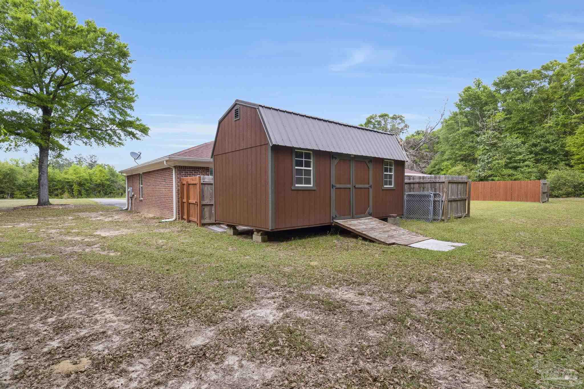 main property photo 47