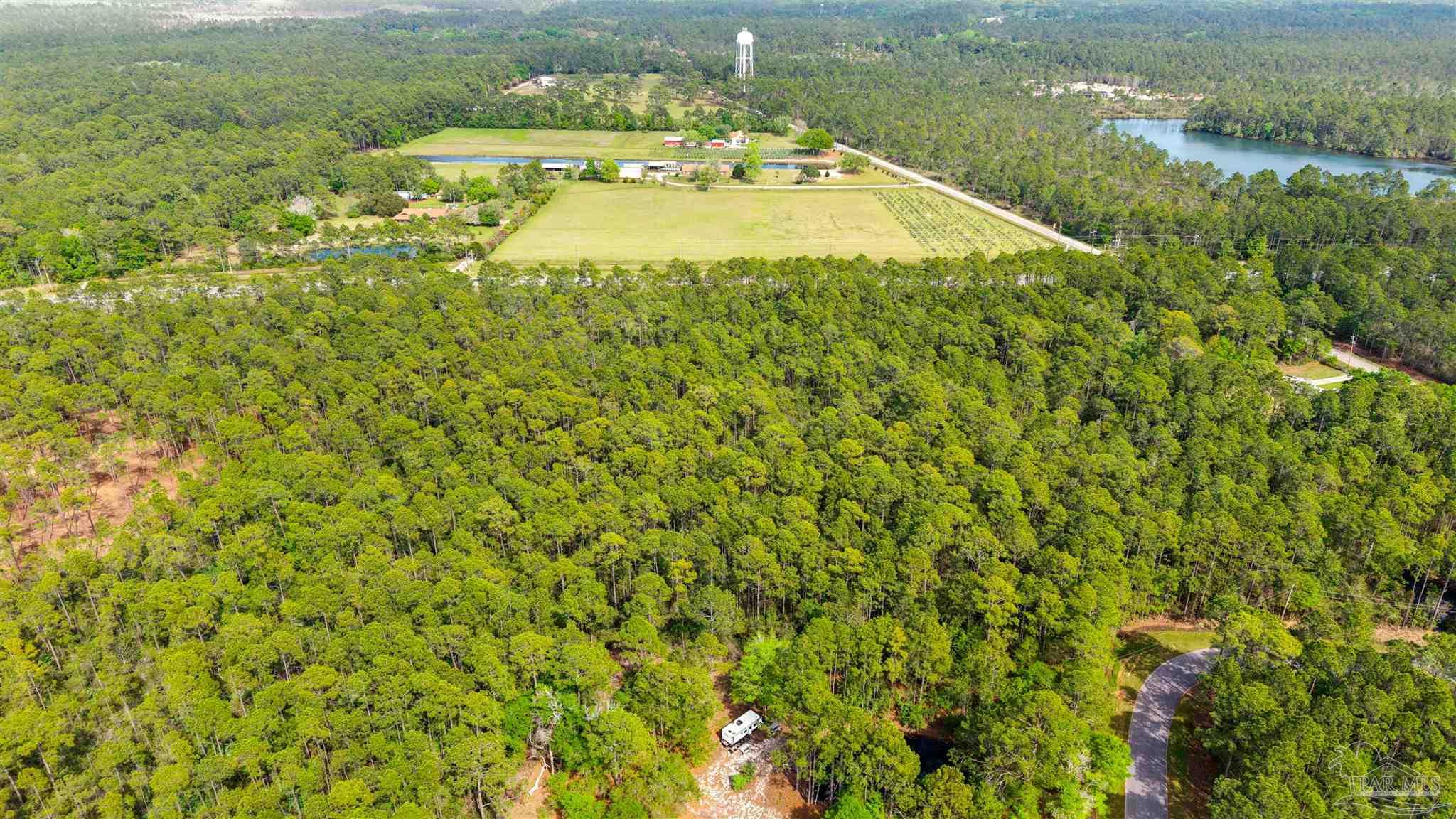main property photo 14