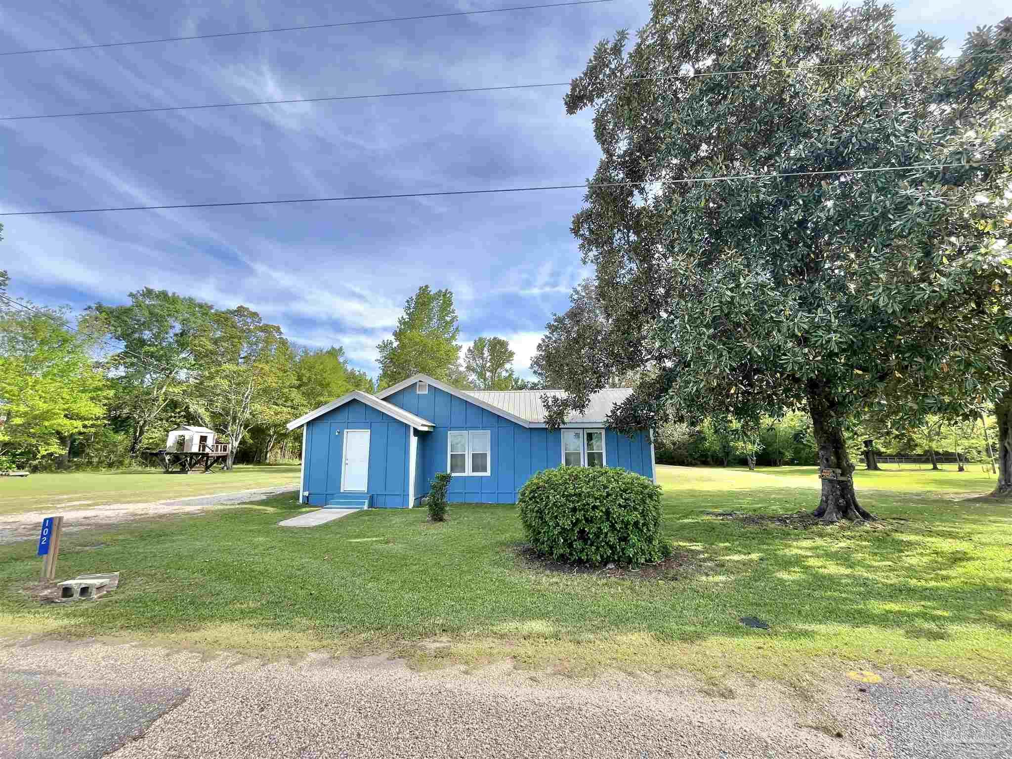 main property photo 20