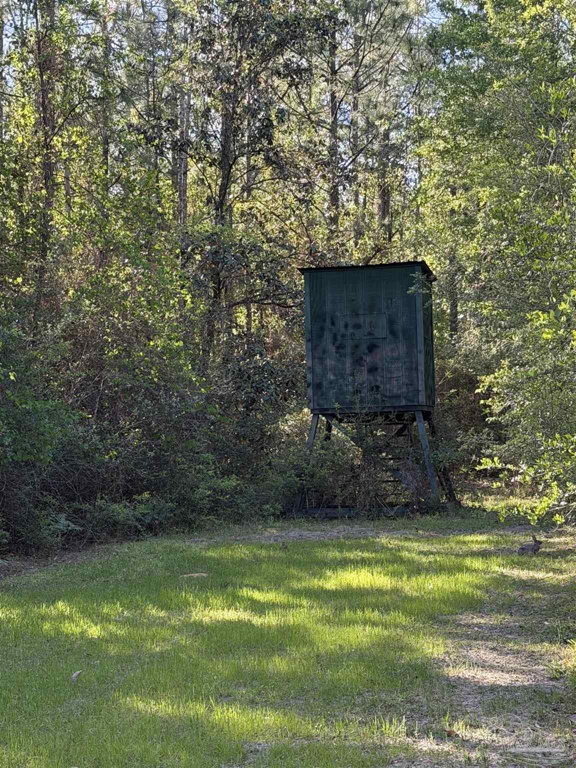 main property photo 10