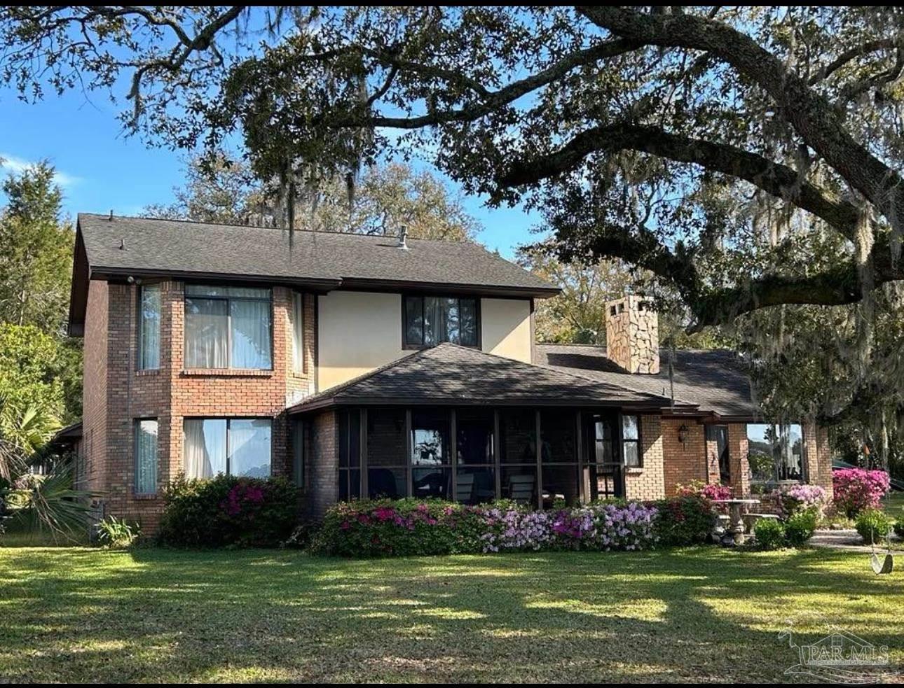 main property photo 18